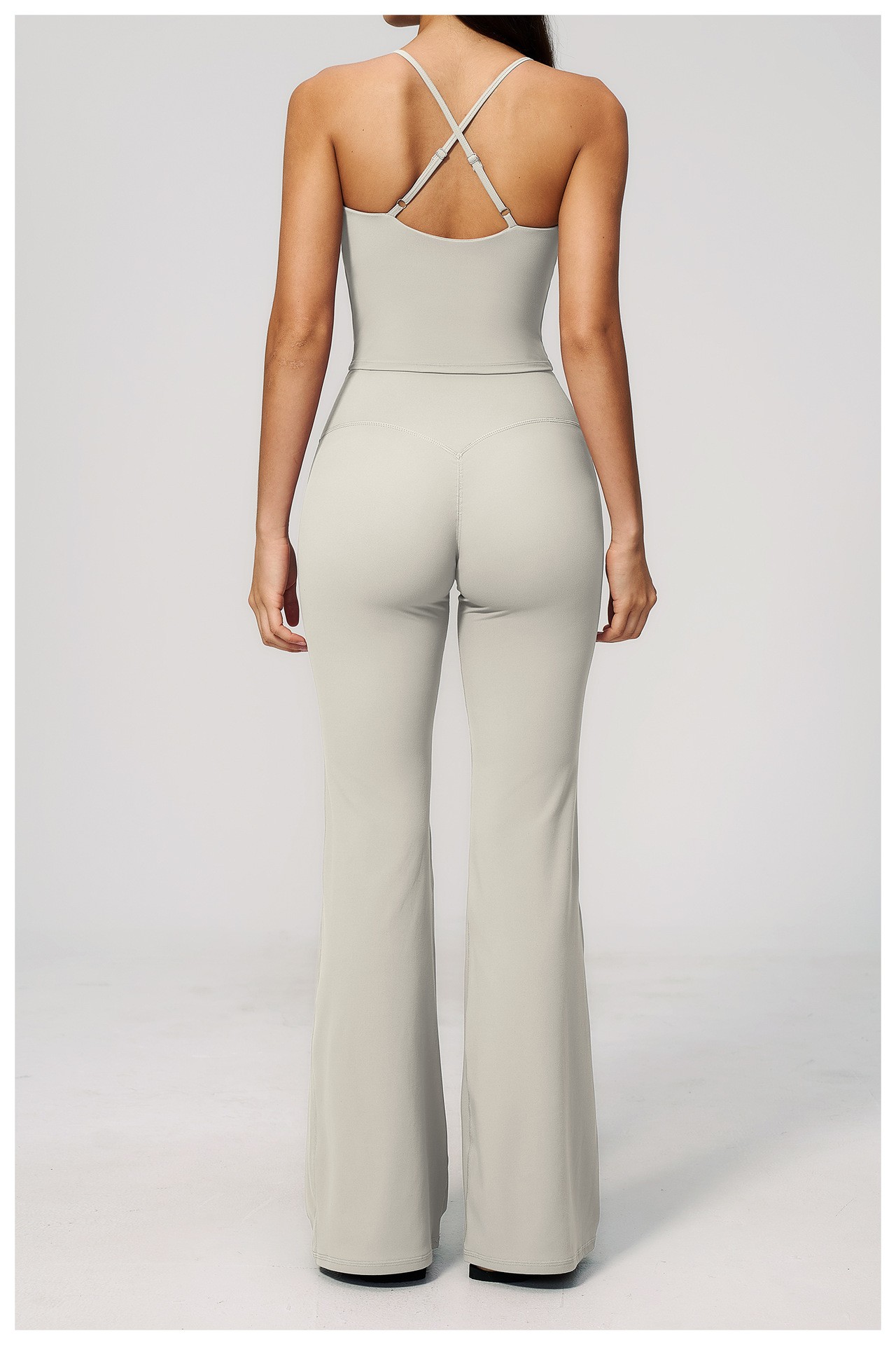 European and American yoga suit high elastic tight horn long yoga pants Pilates training yoga suit detail