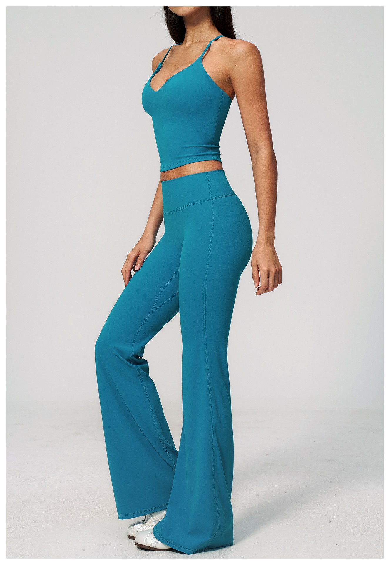 European and American yoga suit high elastic tight horn long yoga pants Pilates training yoga suit detail