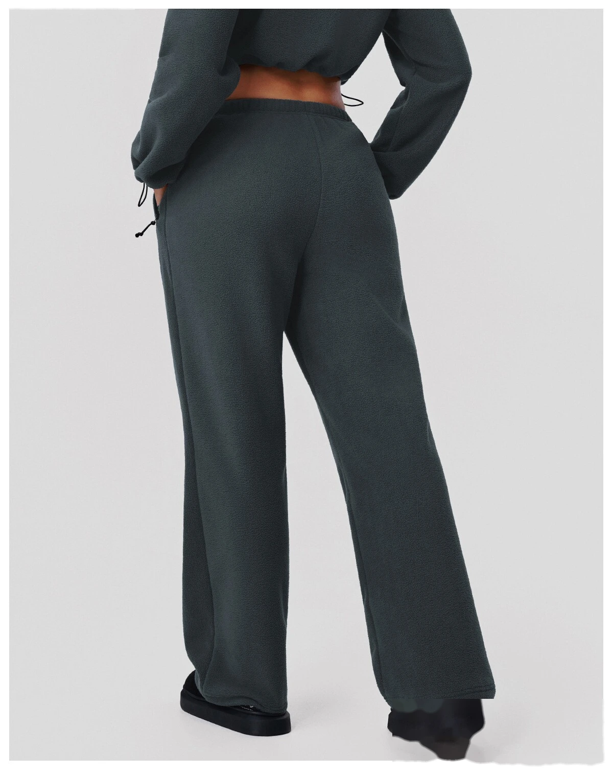 Custom Winter Warm Sweatpants - Women's Wide-Leg Slim Straight Loose Pants for Outdoor Running detail
