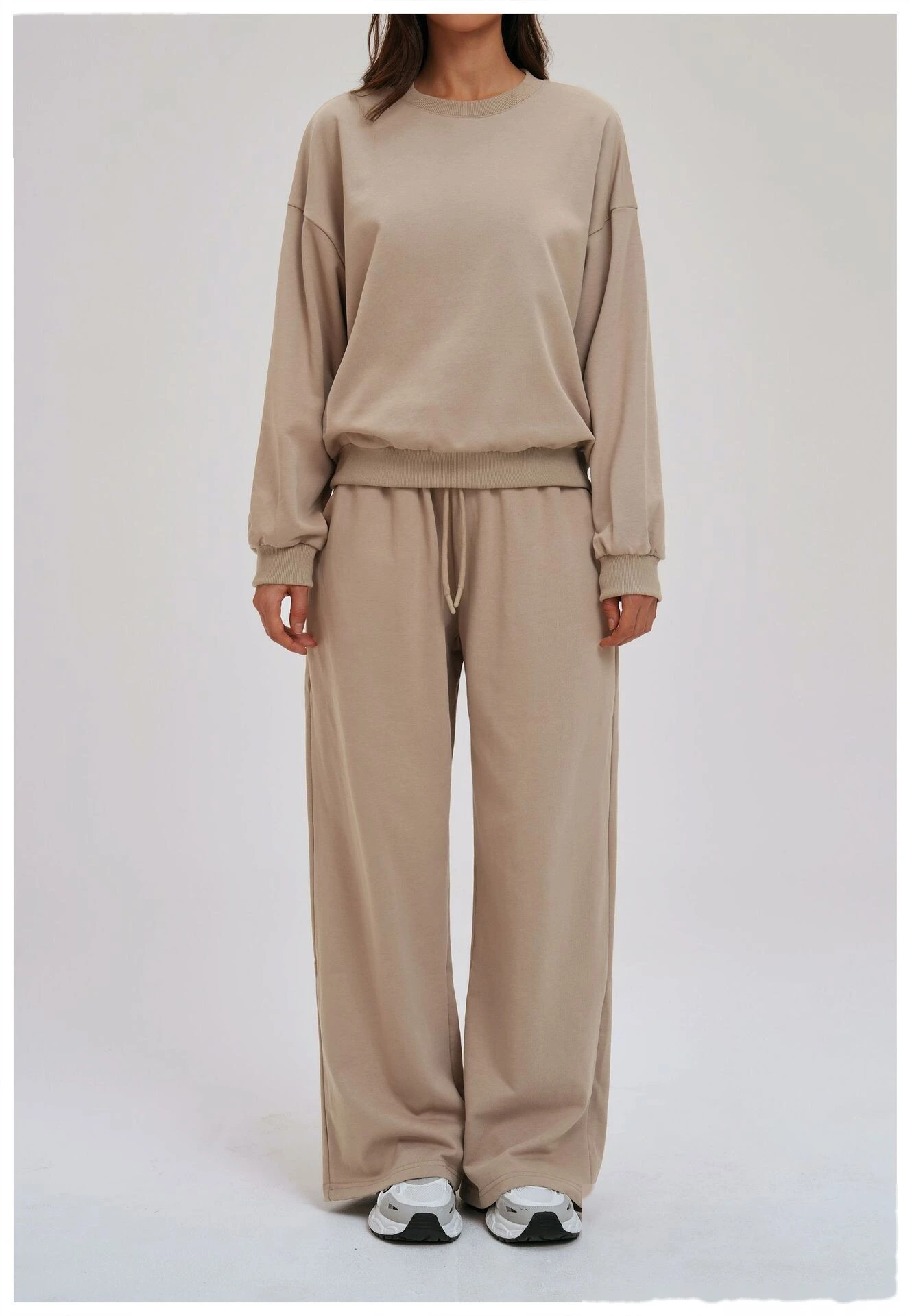 Custom Outdoor Running Sweatpants - New European-American Loose Wide-Leg Straight Casual Trousers detail