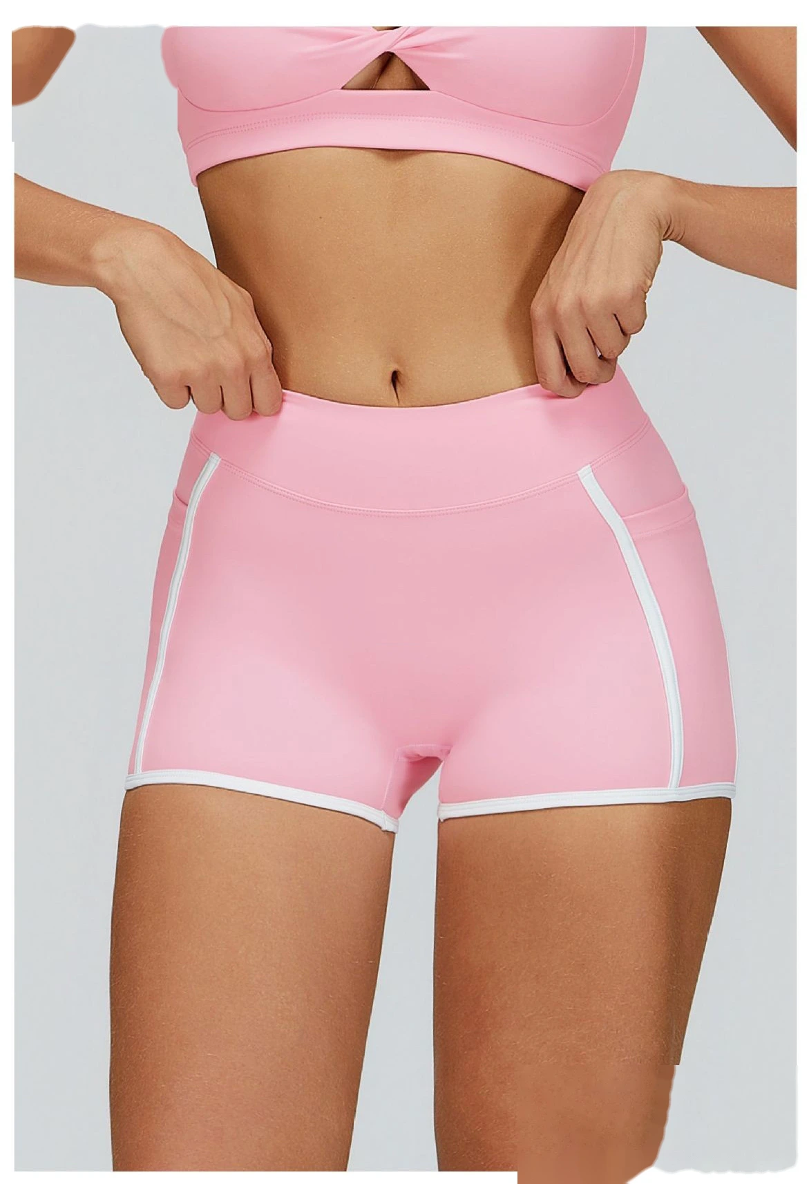 Custom Naked-Feel Yoga Shorts - Women’s High-Waisted Color Block Tight Butt-Lifting Running Shorts detail