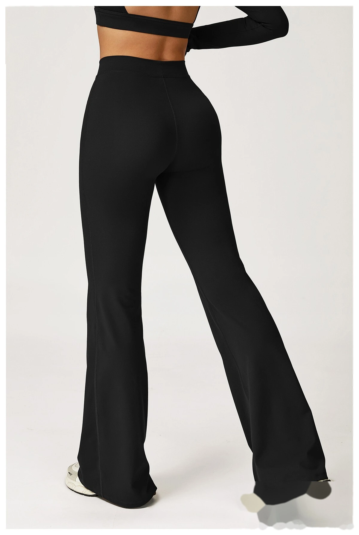 Customized European and American sports pants, high waist, tight body, wide legs and slim trumpet fitness pants. detail