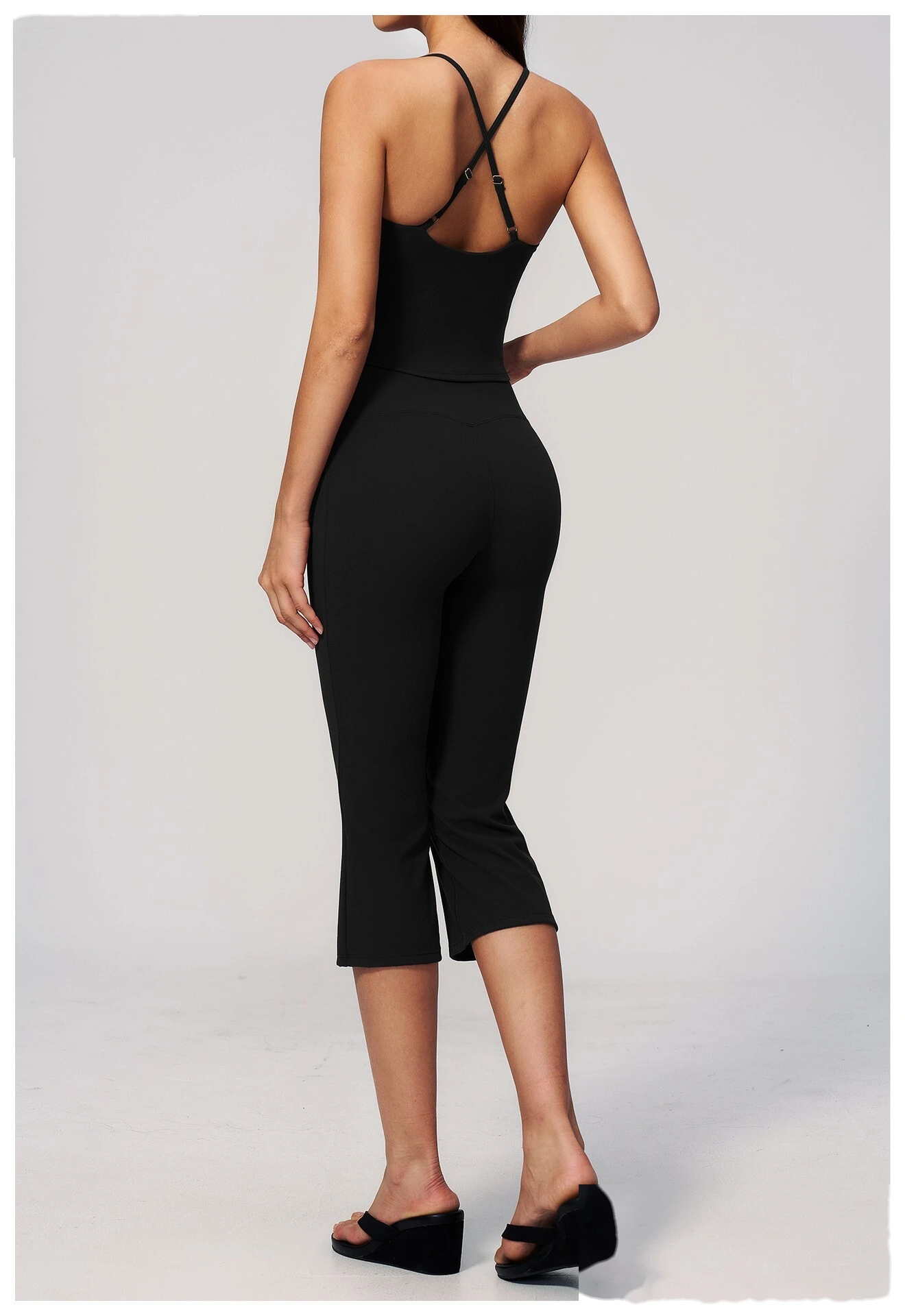Yoga pants with creamy feeling, high waist, hips and abdomen, fitness exercise, cropped pants/yoga suit detail