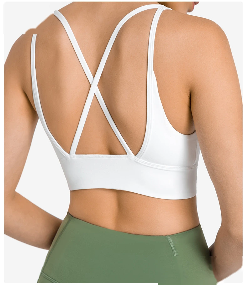 Womens sports bras V neck criss cross strappy gym workout bra detail