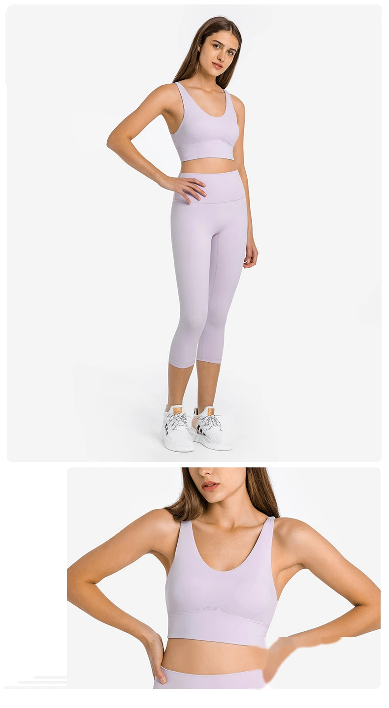 Womens sports bras V neck criss cross strappy gym workout bra detail