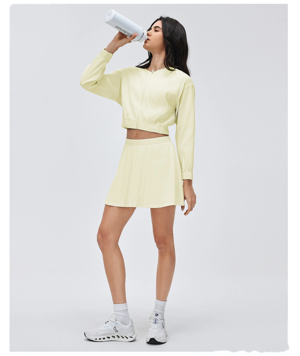 Custom Short Sports Cardigan Women Lightweight Zip Up Loose Slim Long Sleeve Versatile Top detail
