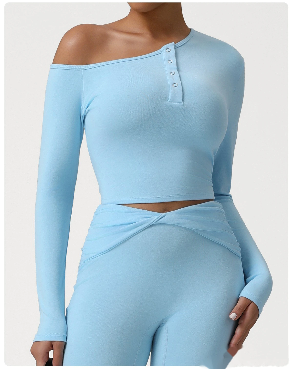 Customized diagonal shoulder sports bottoming shirt for women's slim and slim yoga long sleeve T-shirt detail