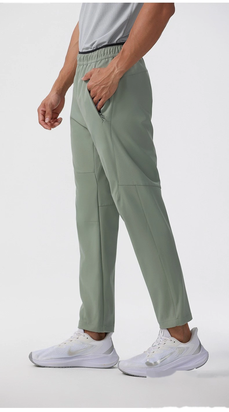 Customized outdoor quick-drying pants waterproof and windproof men's casual running pants detail