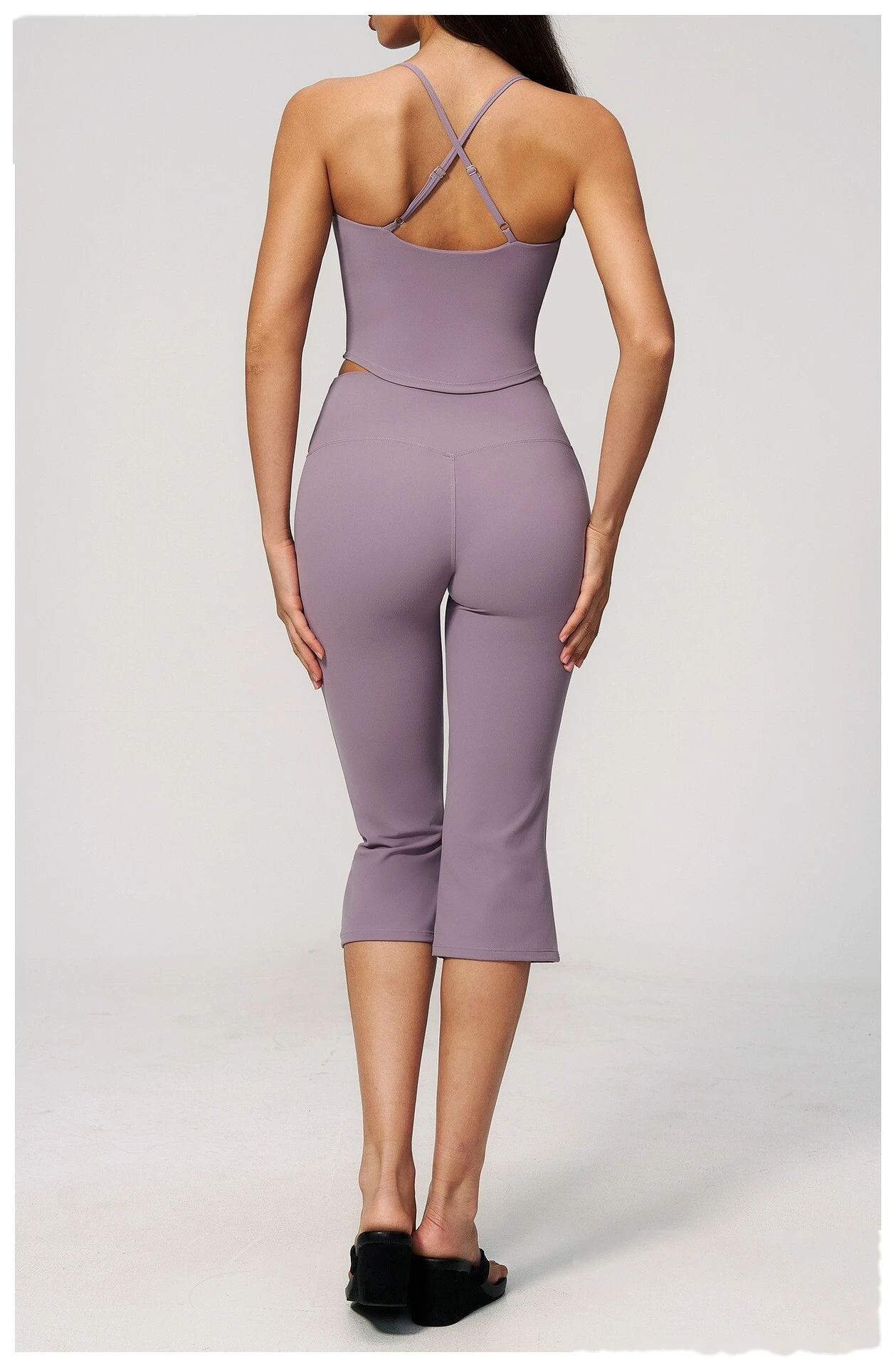 Yoga pants with creamy feeling, high waist, hips and abdomen, fitness exercise, cropped pants/yoga suit detail