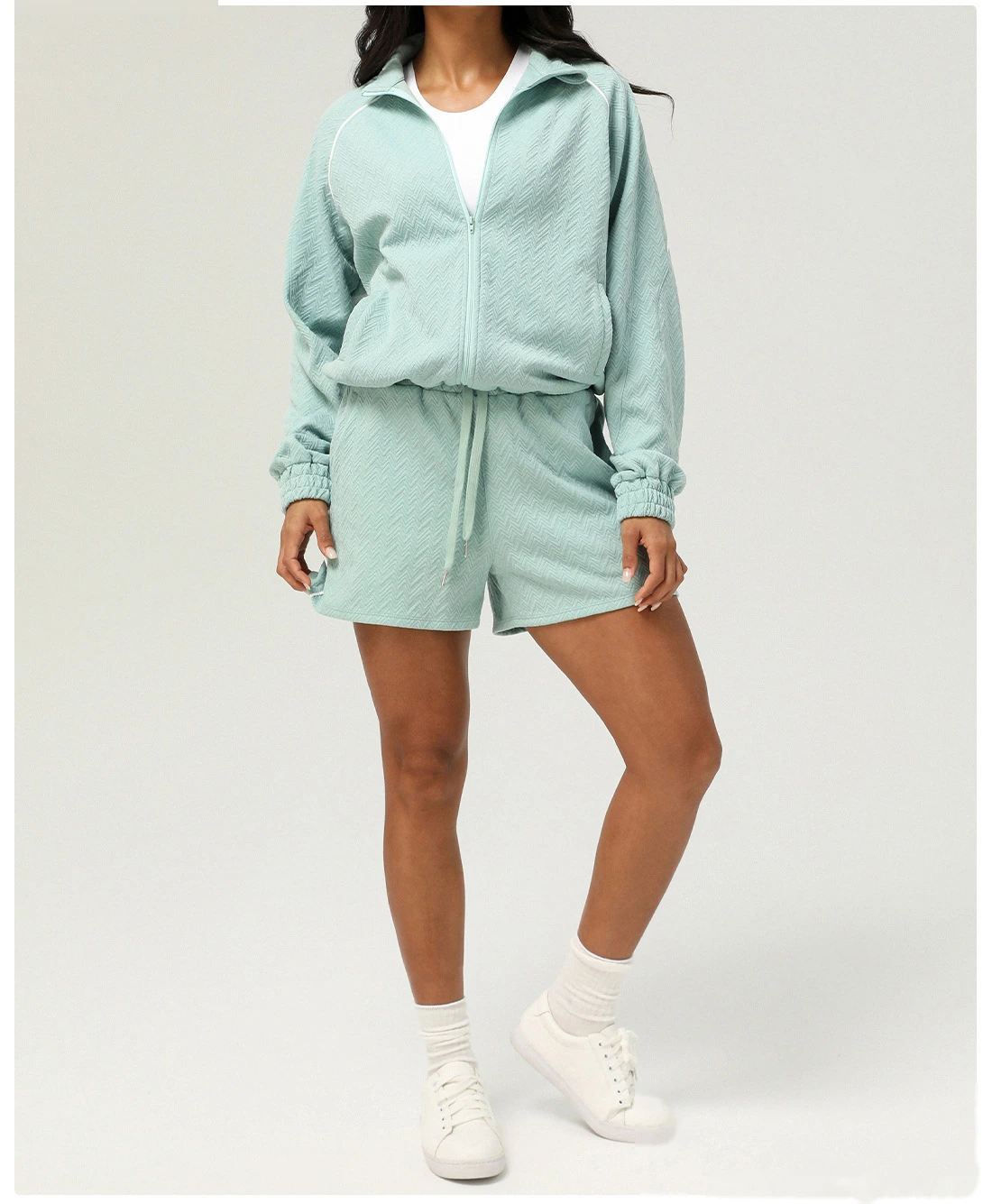 Custom autumn and winter sports and leisure collar jacket women's sweater outdoor fitness coat zipper coat detail