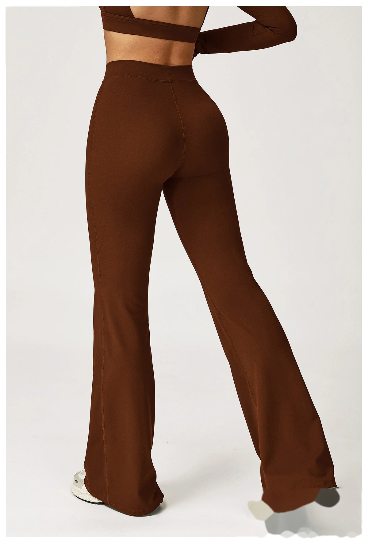 Customized European and American sports pants, high waist, tight body, wide legs and slim trumpet fitness pants. detail