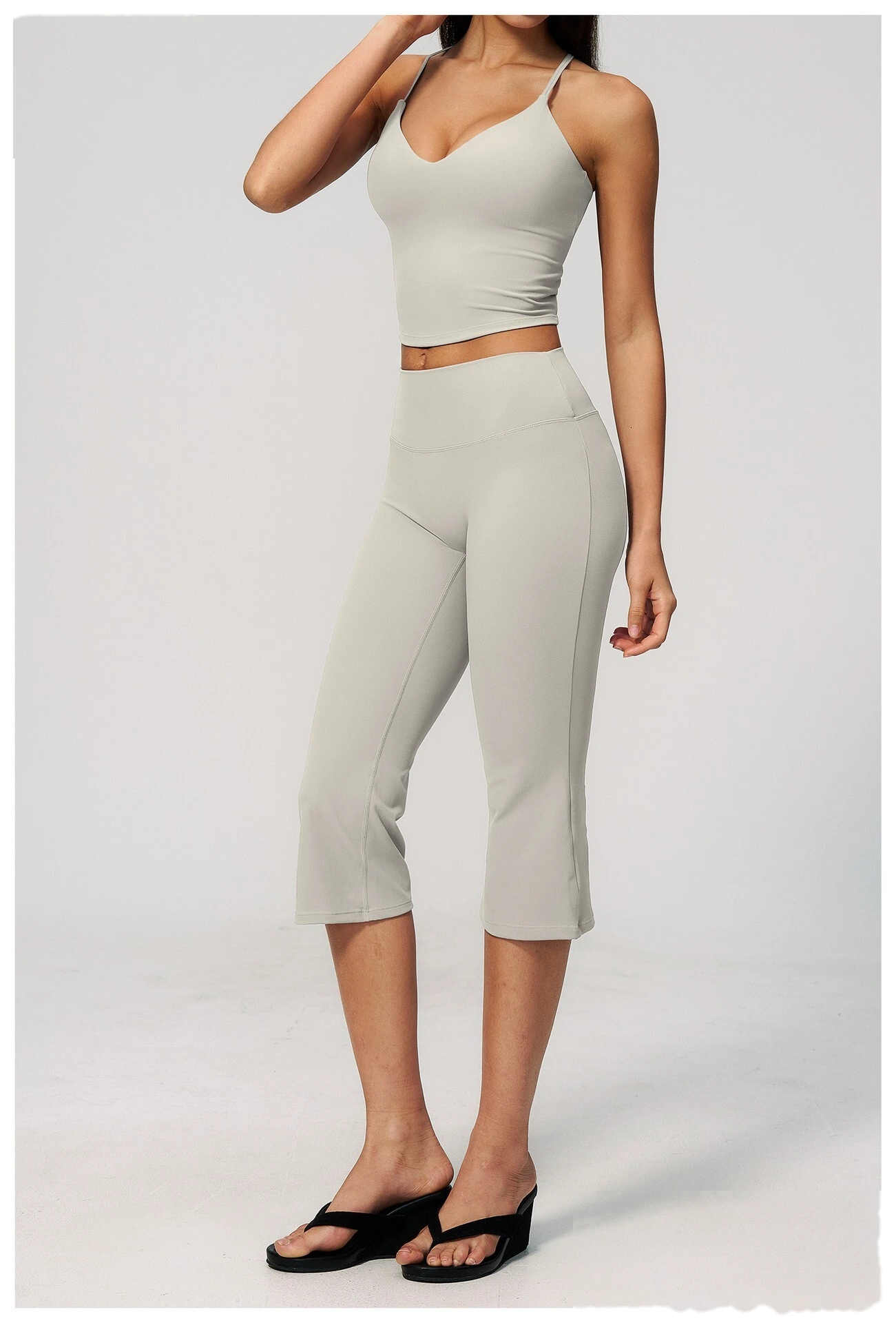 Yoga pants with creamy feeling, high waist, hips and abdomen, fitness exercise, cropped pants/yoga suit detail