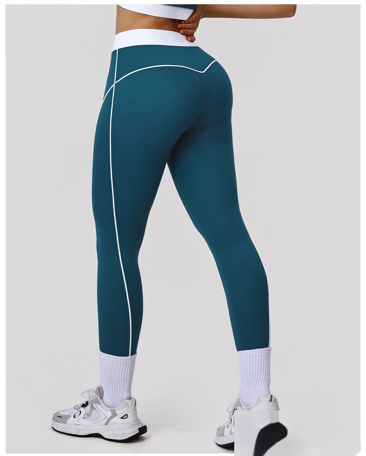 Custom Color Block Yoga Set - Women's High-Waisted Tummy Control T-Line Free Leggings & Sports Bra for Outdoor Running detail