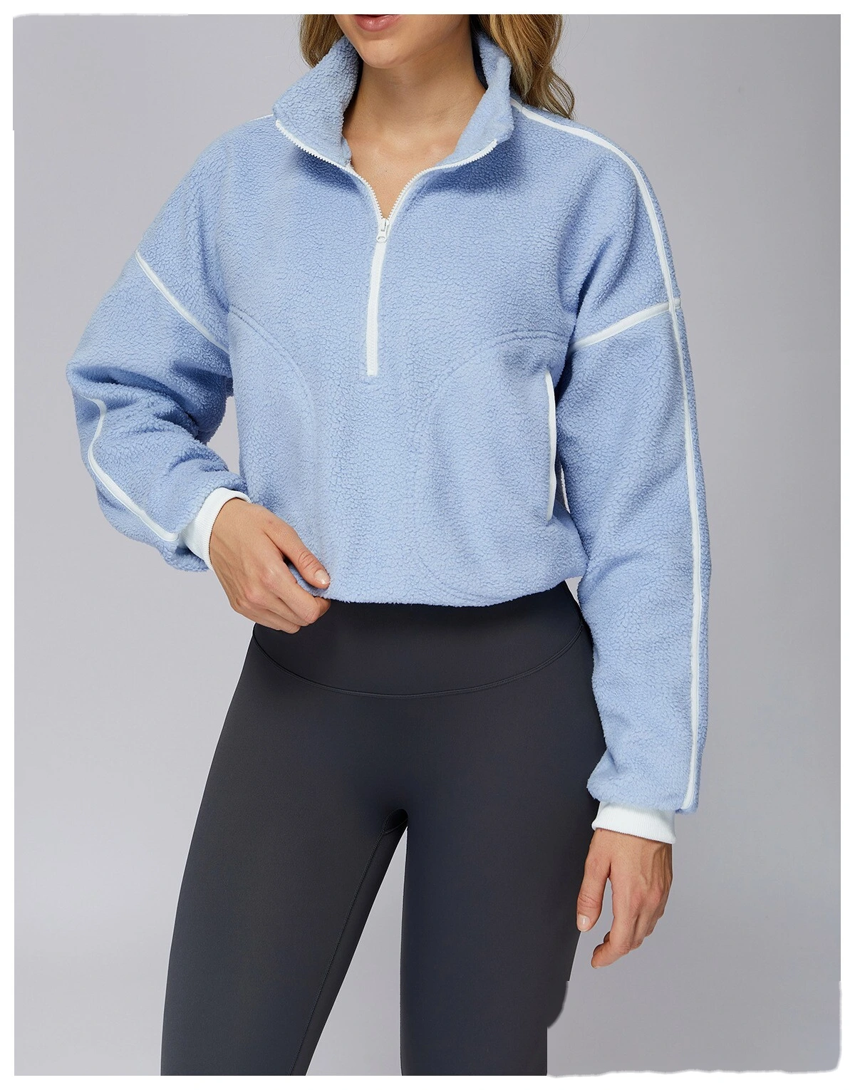 Customized autumn and winter stand-up collar windproof and warm polar fleece coat women's cashmere sports sweater detail