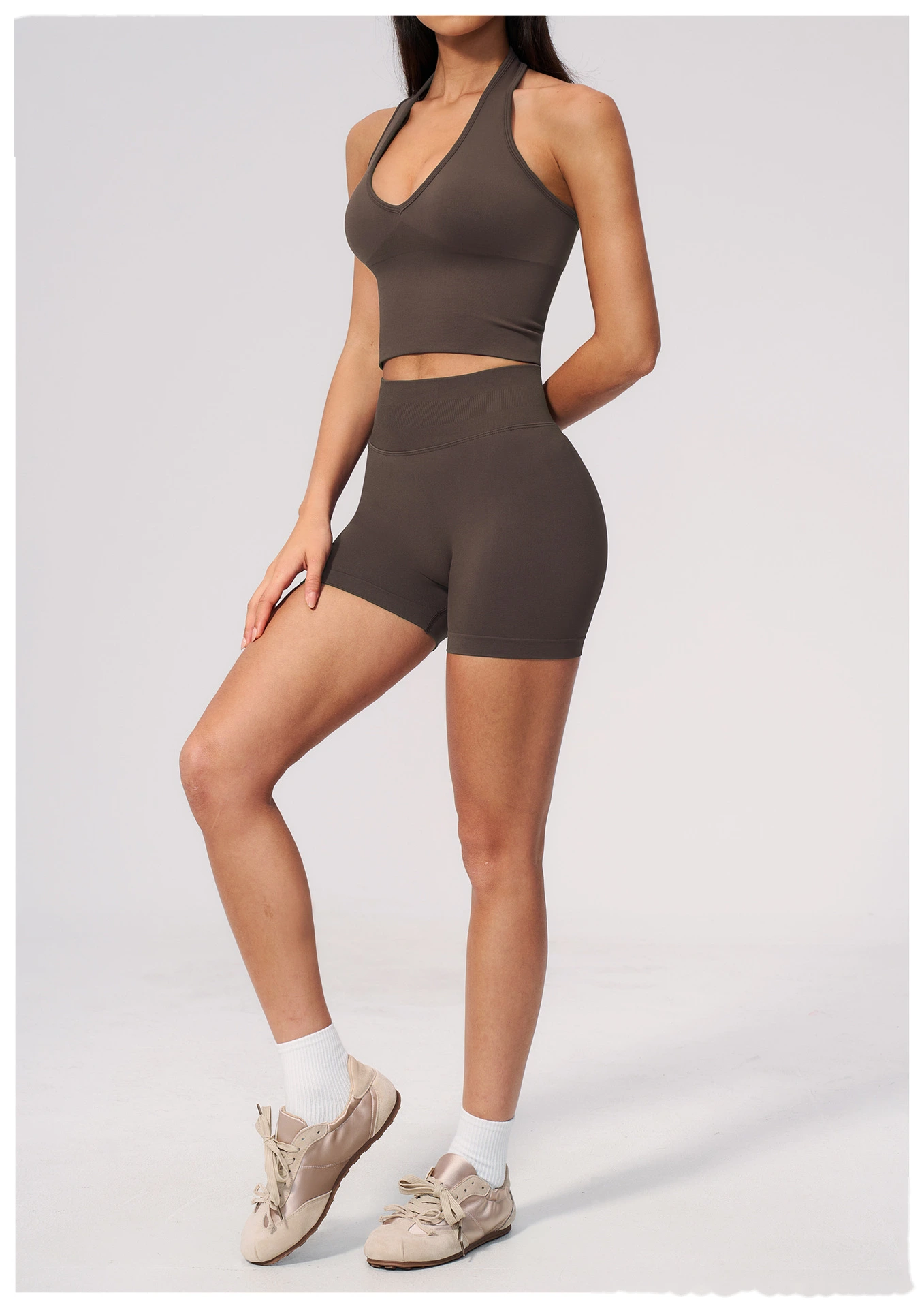 Custom Logo Seamless Sports Two Piece Set, Halter Neck V Front Yoga Top, High Waist Tummy & Hip Shaping Fitness Suit detail