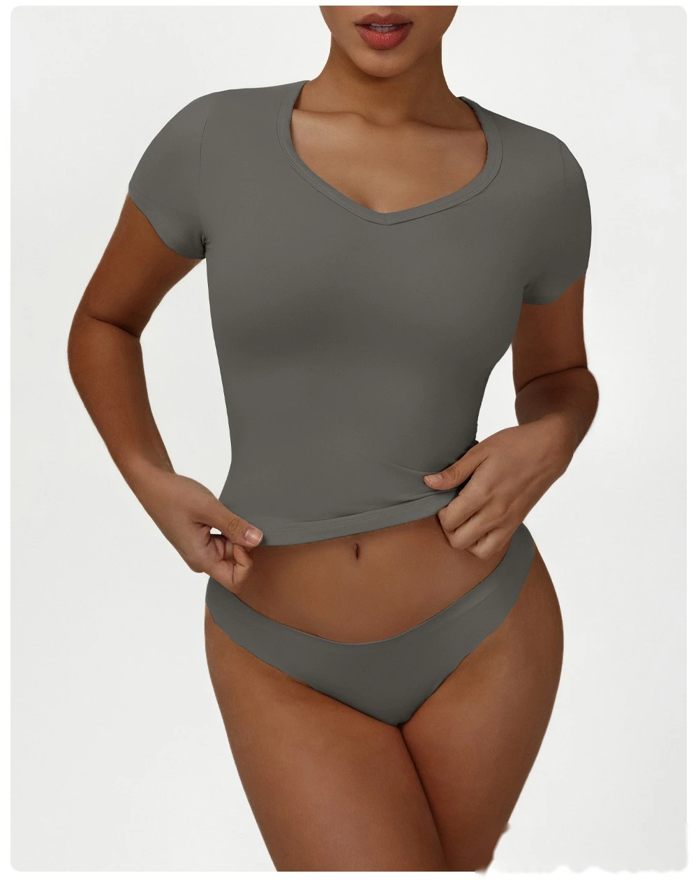 Custom tight fashion casual sports T-shirt small V-neck sexy high-elastic yoga clothes short-sleeved shirt detail