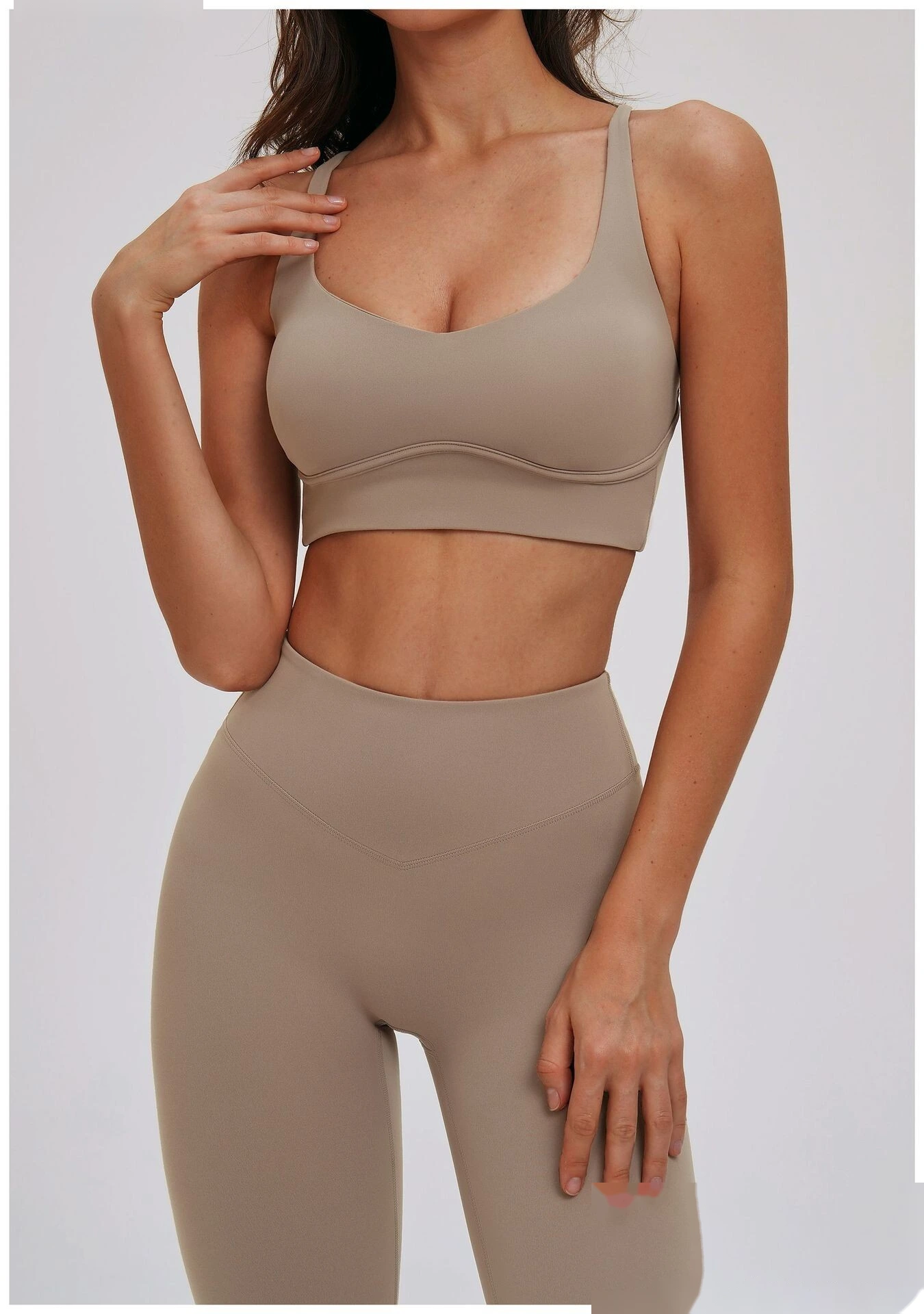 Custom Cross Cutout Yoga Sports Bra - Women's Open Back Tight Shockproof Running Bra detail