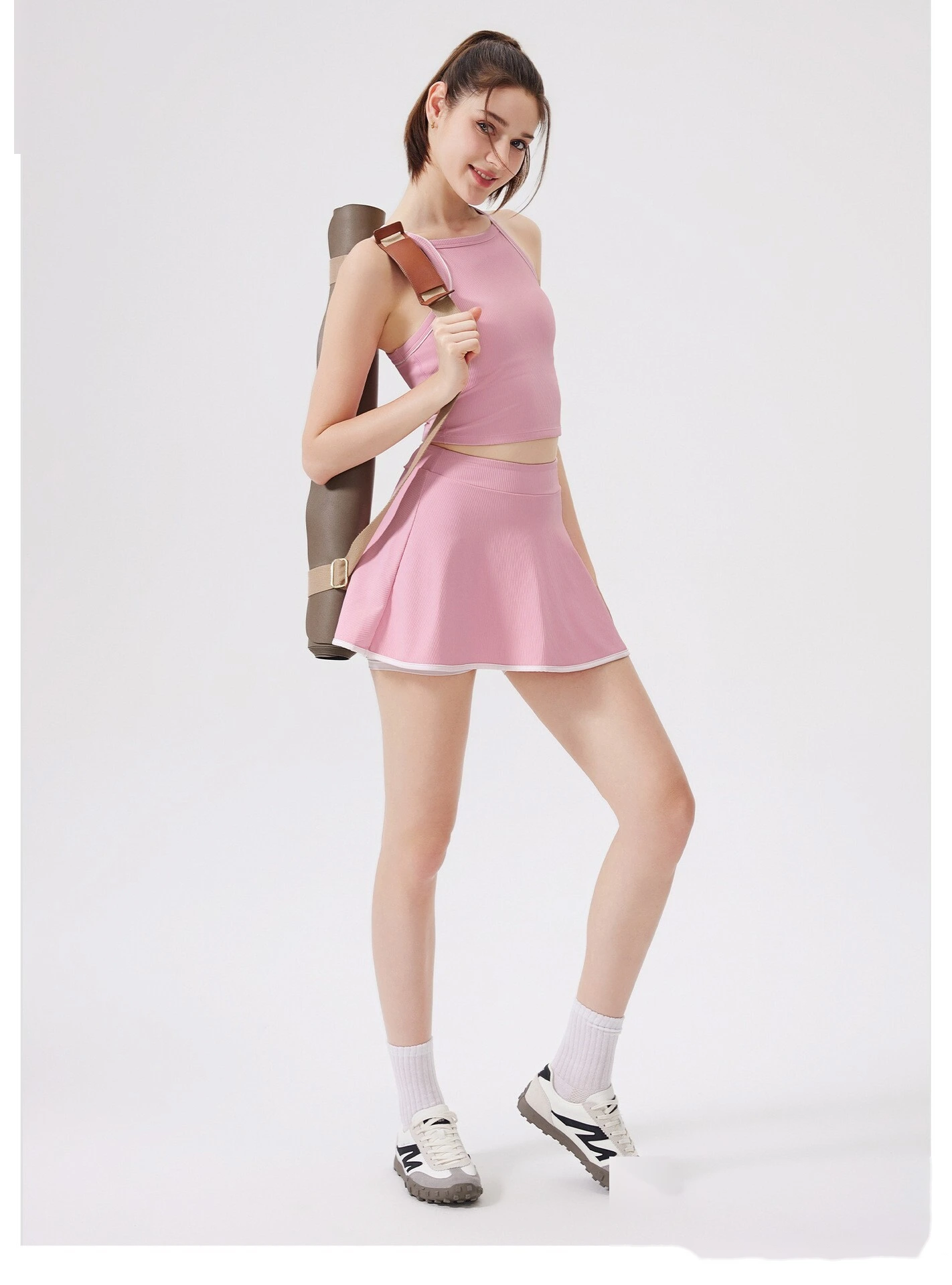 Customized quick-drying sports short skirt sports fitness yoga A-shaped short skirt sports tennis skirt detail