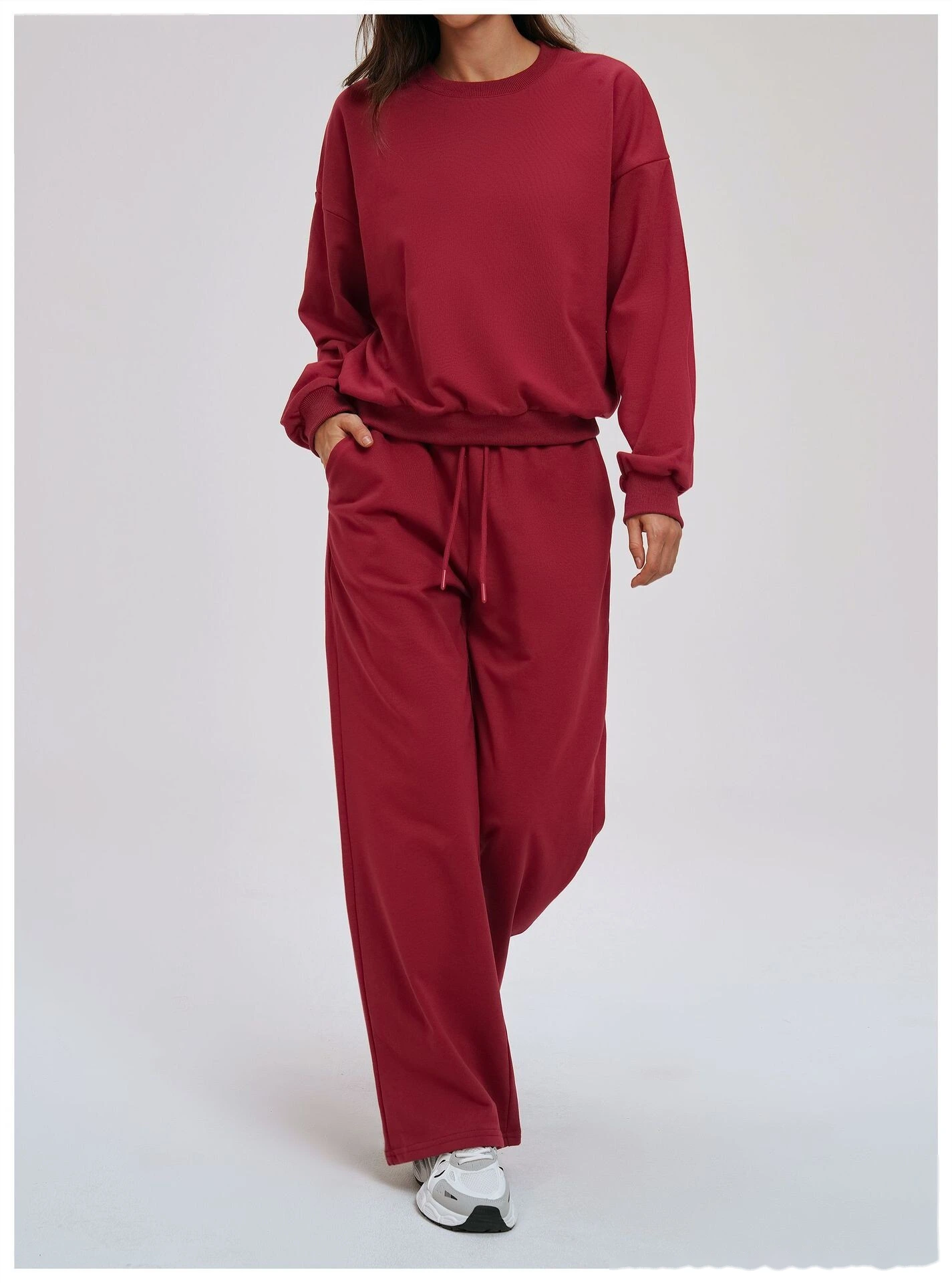 Bulk Custom Crew Neck Sweatshirts | Loose Fit Long Sleeve Casual Tops for Fall Winter Outdoor Running detail