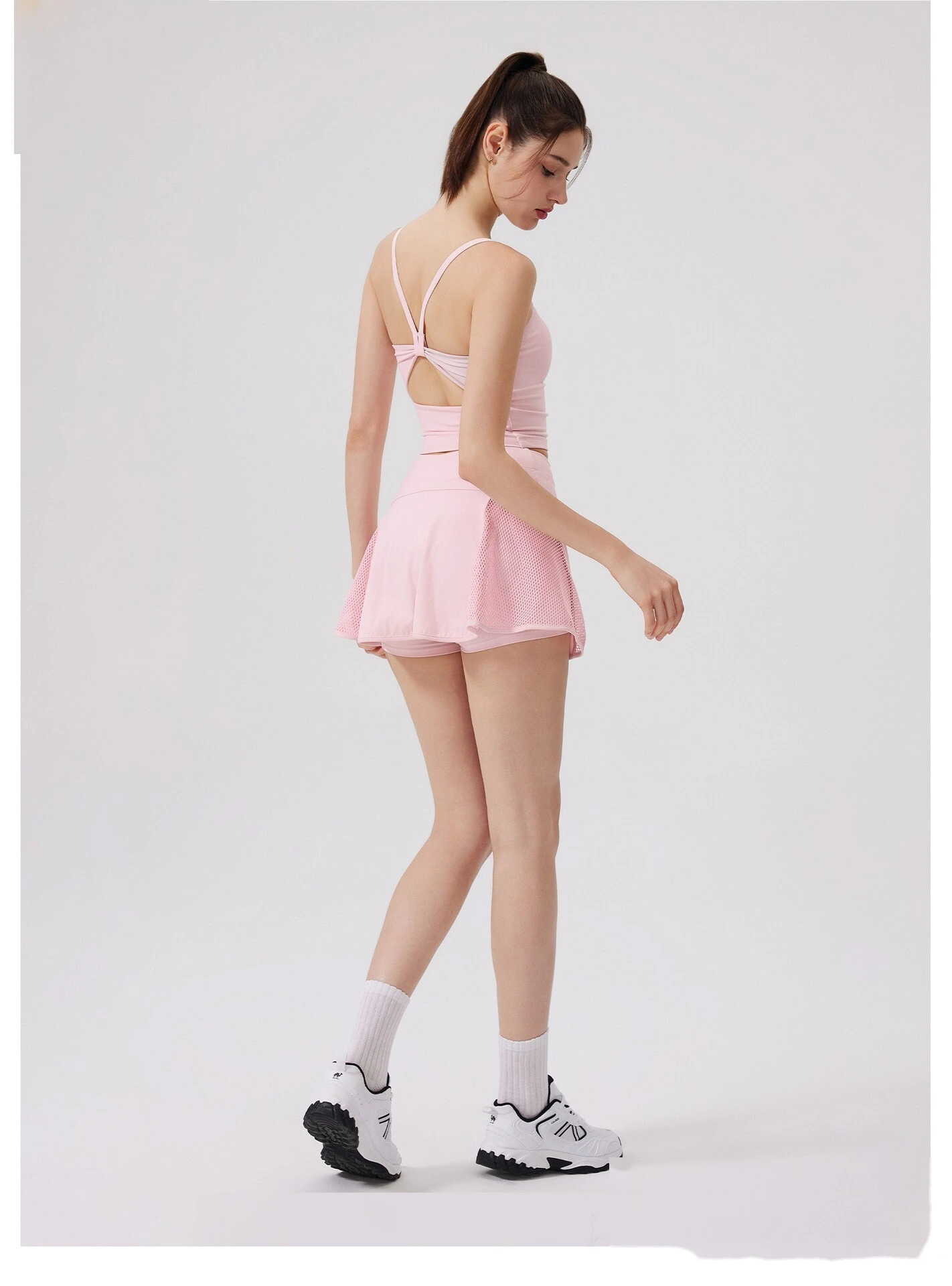 Custom mesh sports skirt nude yoga skirt comfortable anti-exposure skirt pants breathable hollow skirt detail