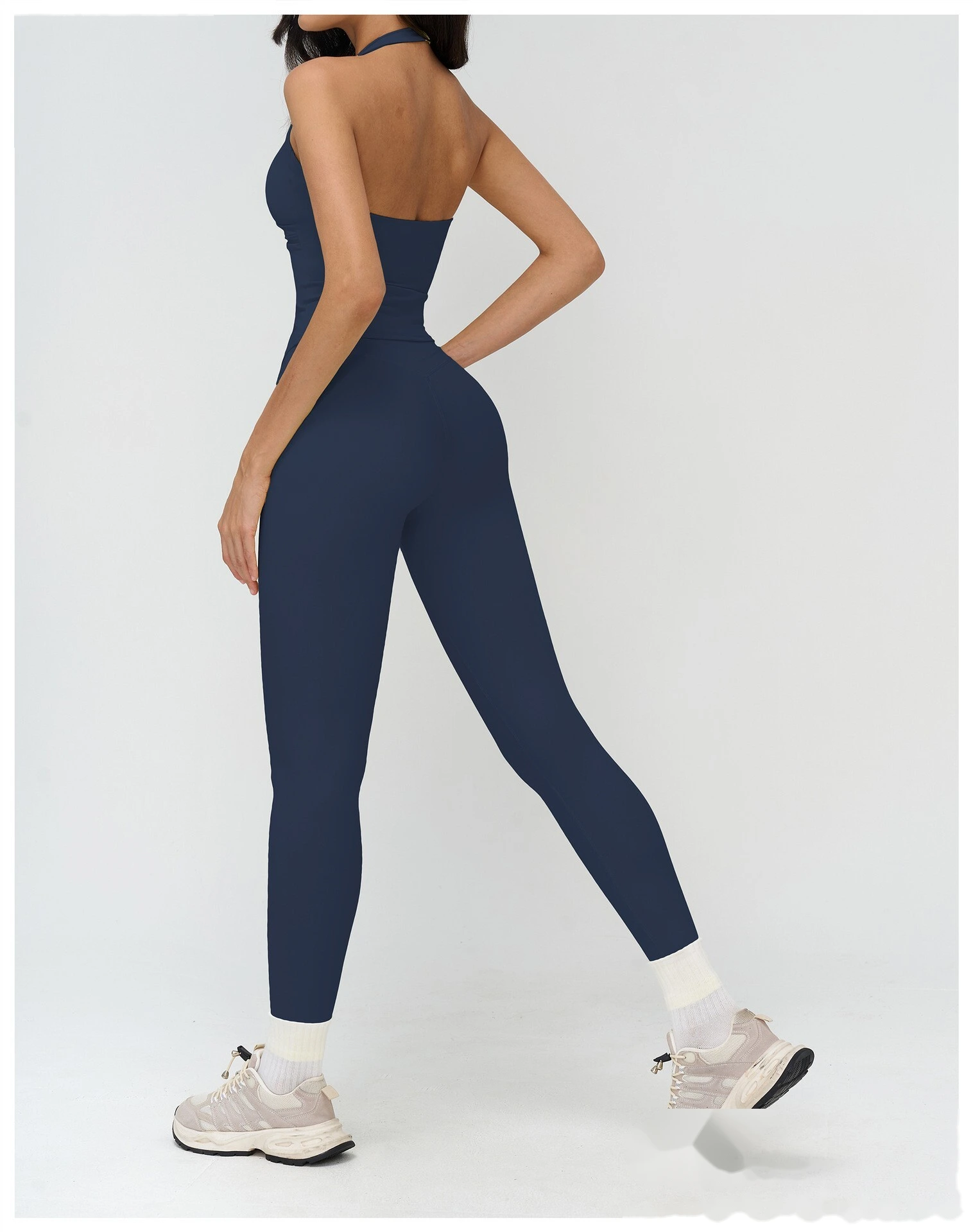 Custom V-Neck Halter Yoga Tank Top - Slim Fit Open Back Sports Bra for Running detail