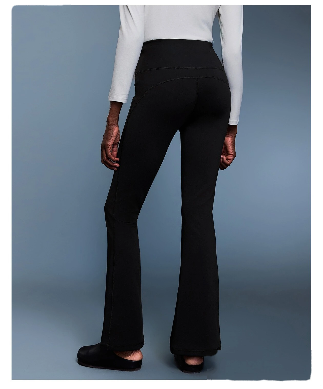 Custom-made women's autumn and winter velvet warm elastic micro-pants with abdomen slimming exercise yoga pants detail