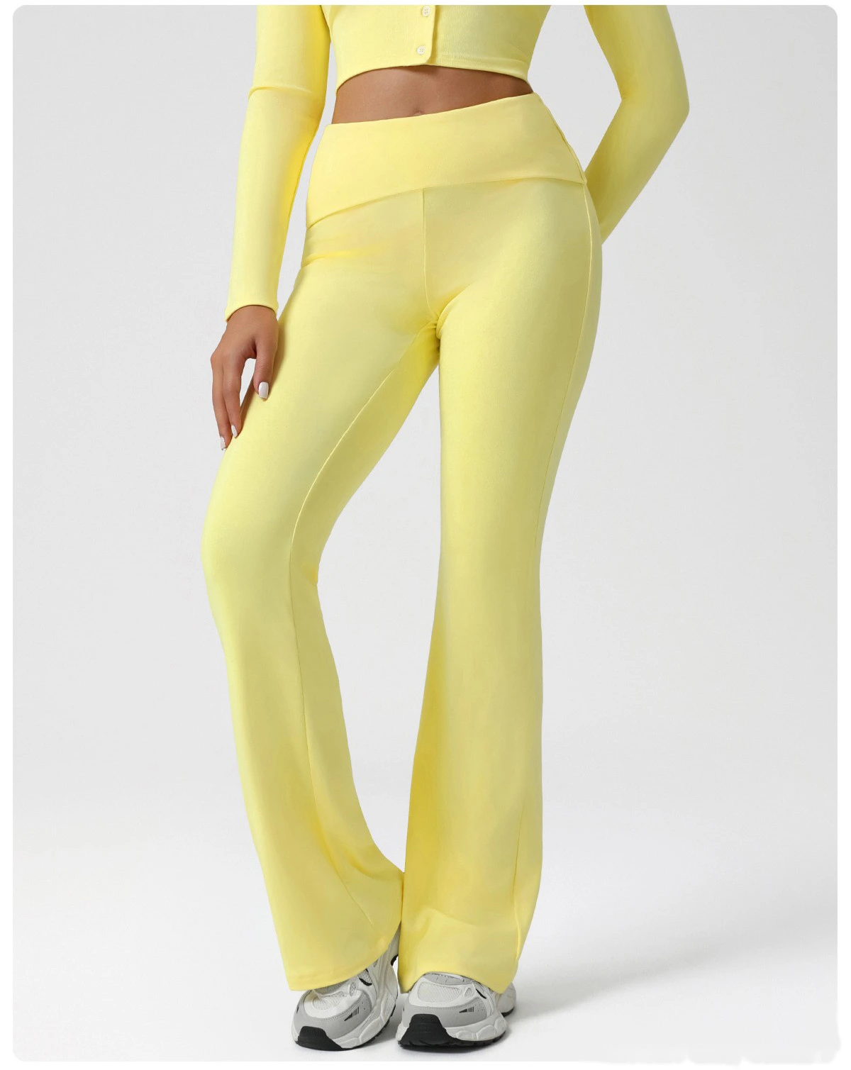 Customized sports casual micro-pants, high waist hip yoga pants, training fitness pants. detail