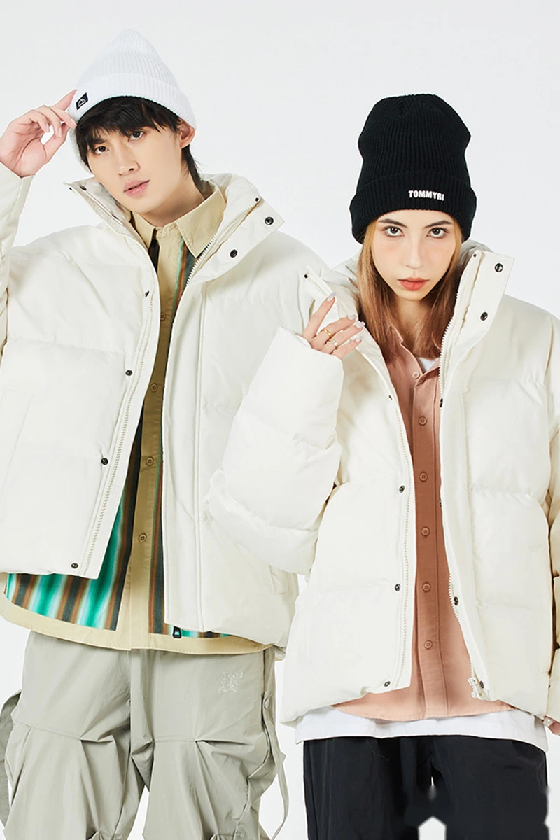 Customized men's and women's winter fashion warm cotton-padded down jacket coat detail