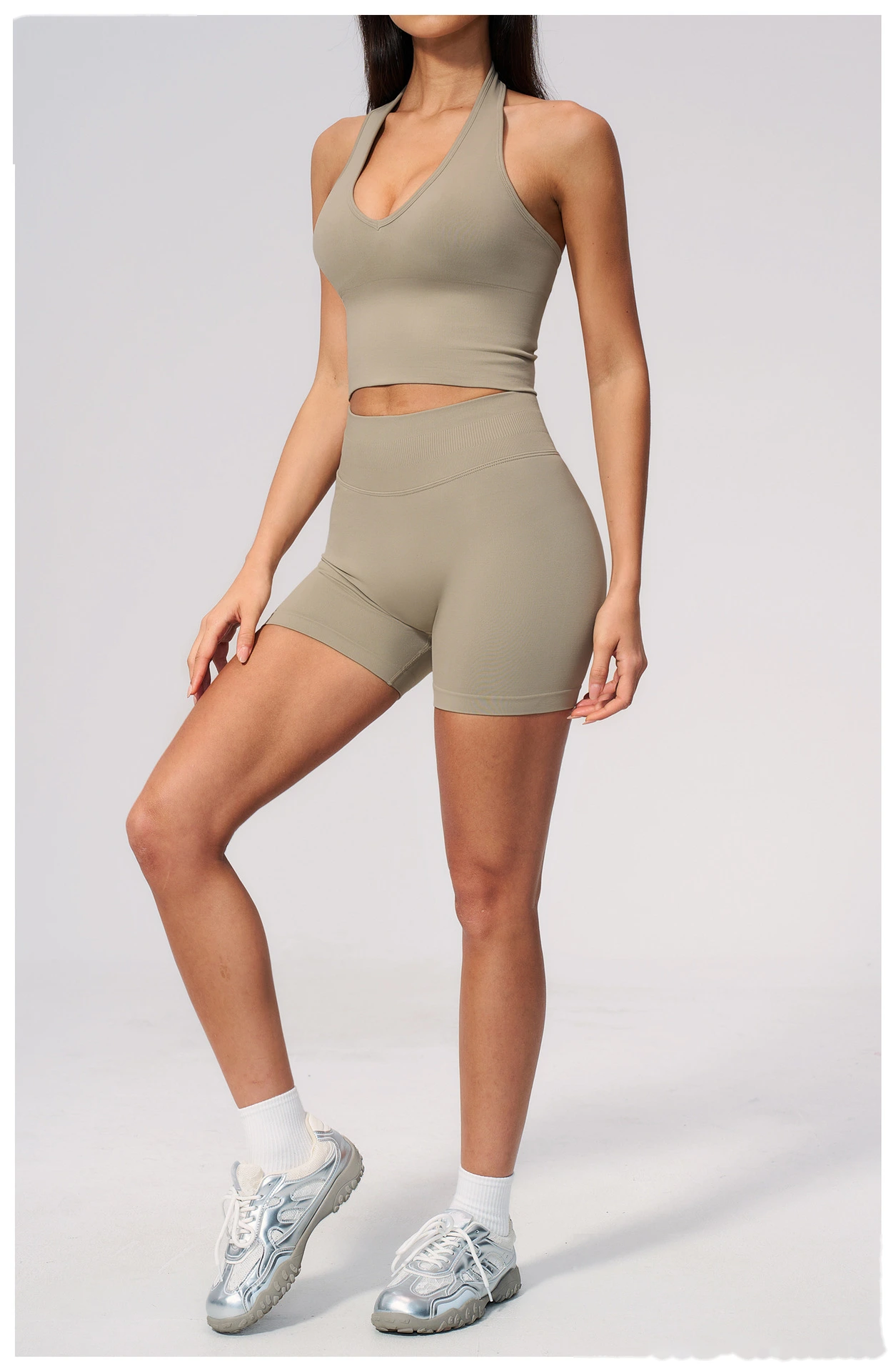 Custom Logo Seamless Sports Two Piece Set, Halter Neck V Front Yoga Top, High Waist Tummy & Hip Shaping Fitness Suit detail