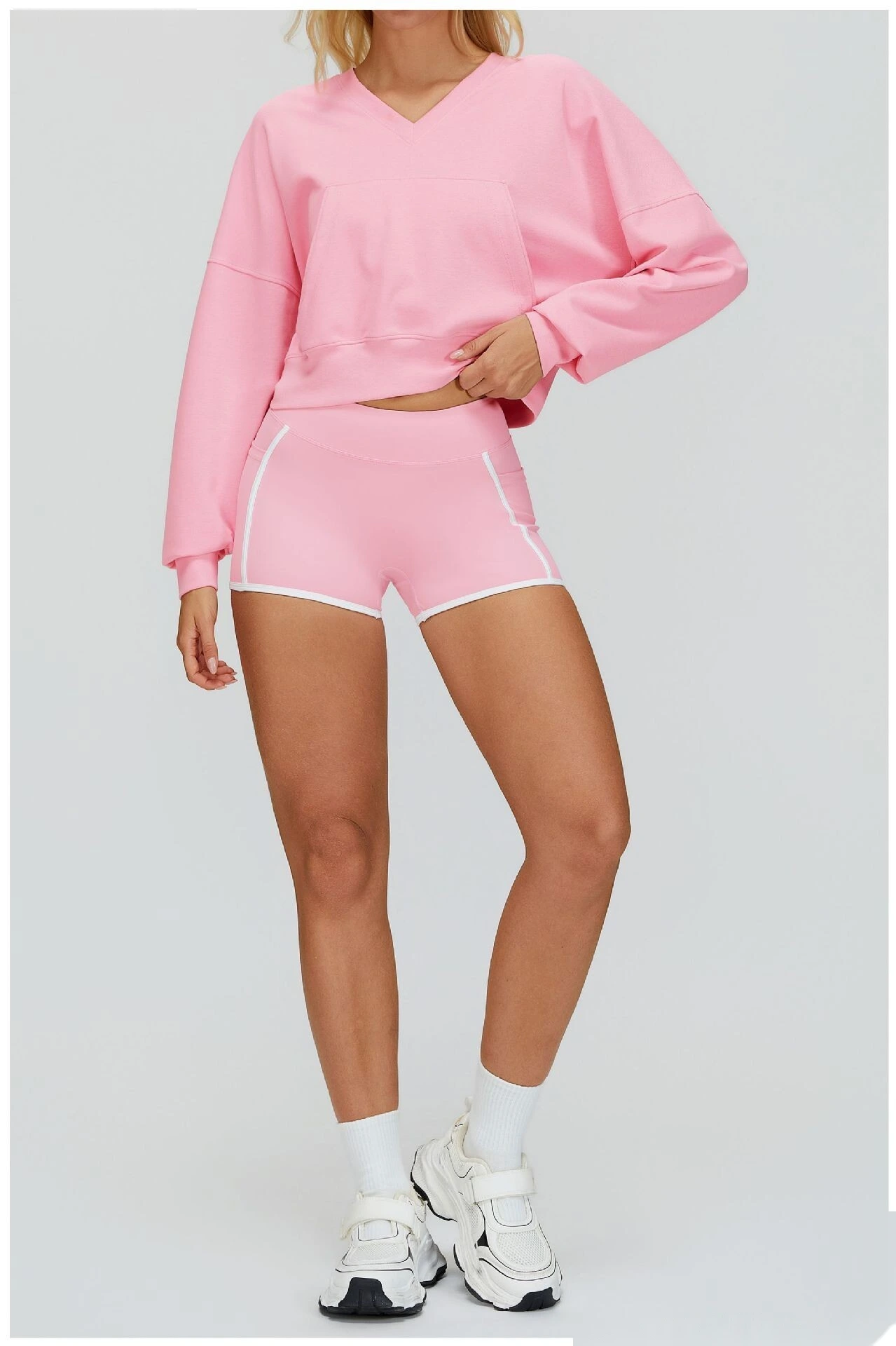 Windproof Hooded Sweatshirt, Women's/Loose Fit Workout Outerwear detail