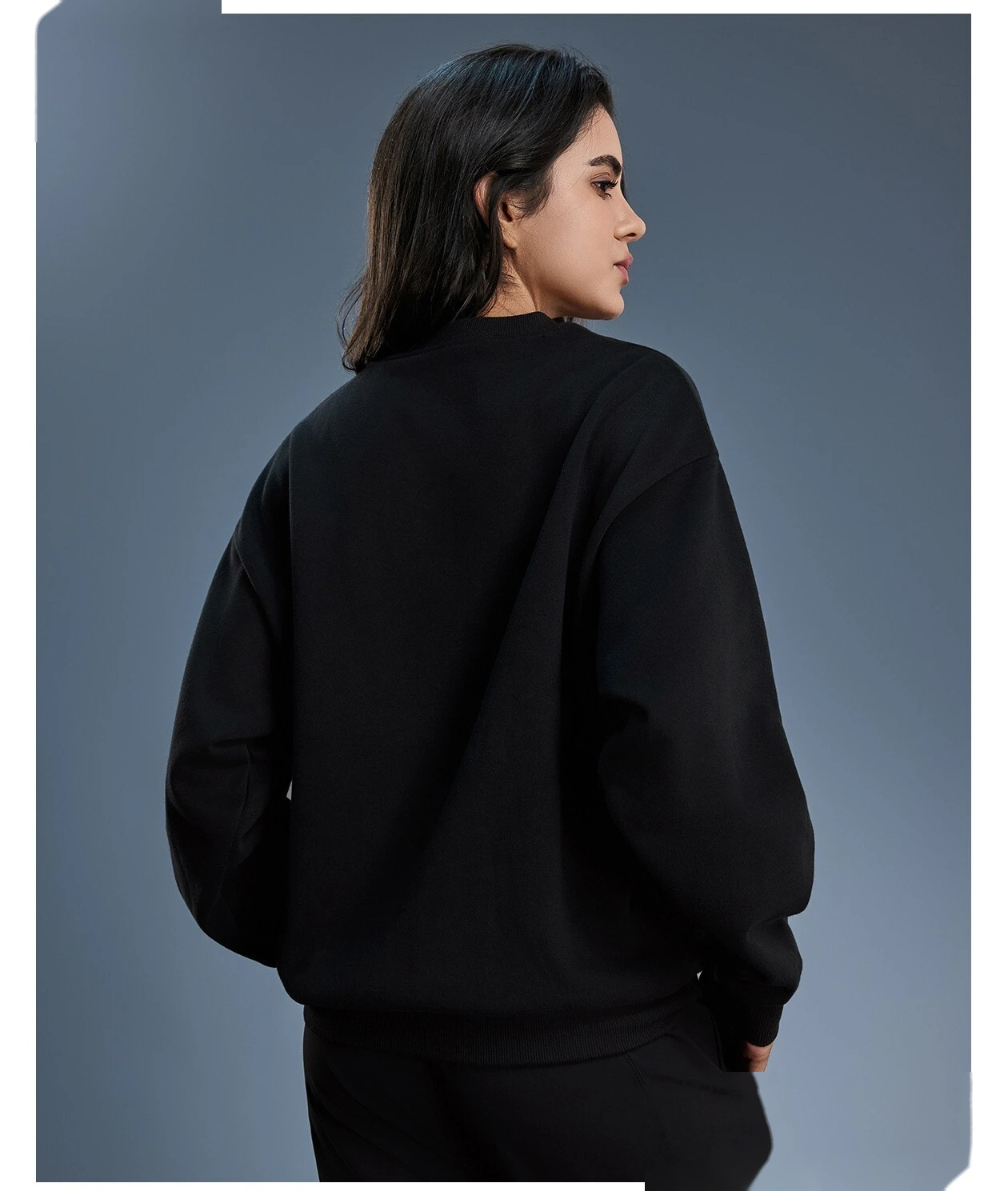 Custom Winter Warm Fleece Crew Neck Sweatshirt for Women - Loose Casual Versatile Long-Sleeve Pullover detail