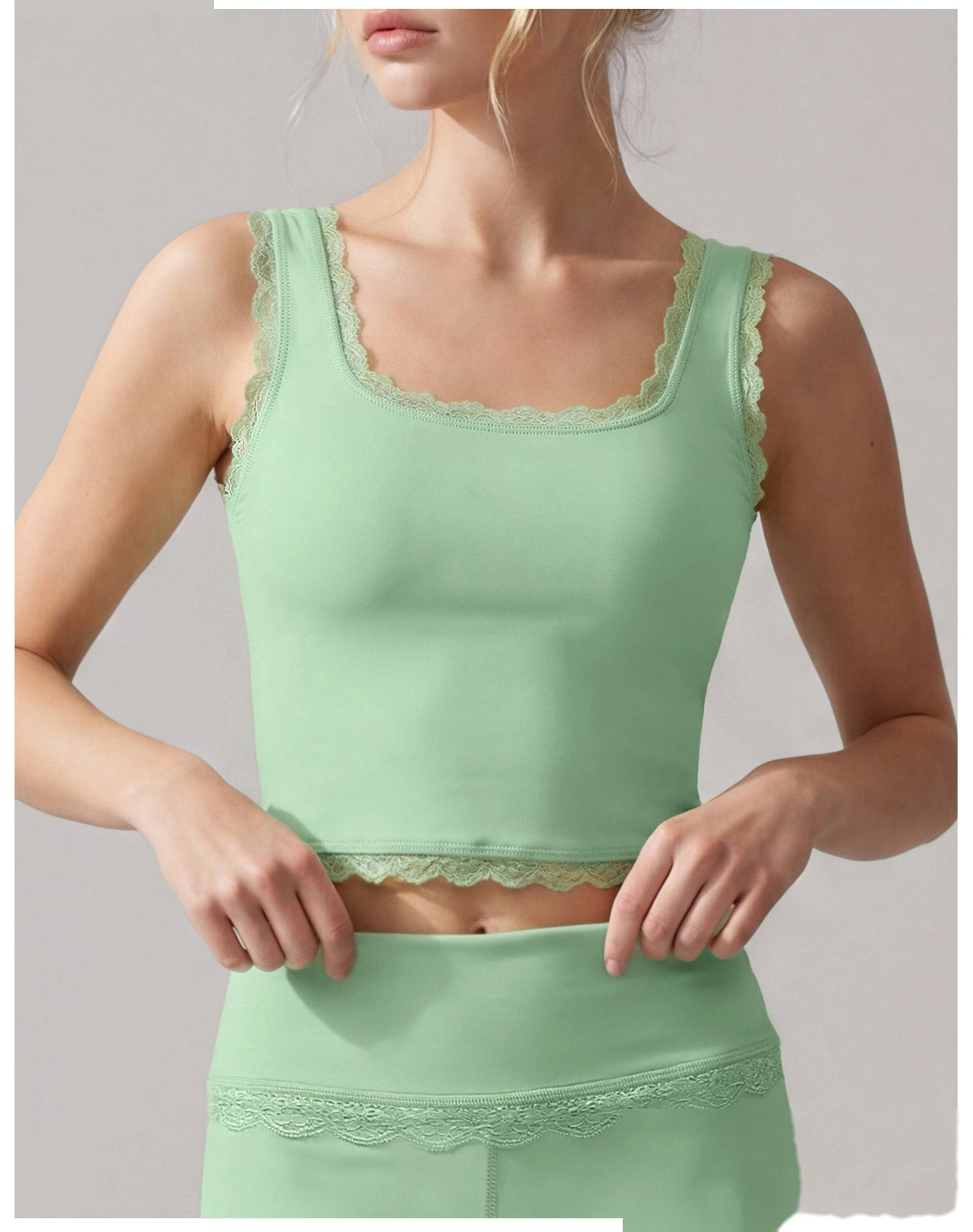 Women Summer Lace Trim Workout Top, Stretch Anti-Sagging Athletic Cami, Breathable Gym Vest for Daily Exercise detail