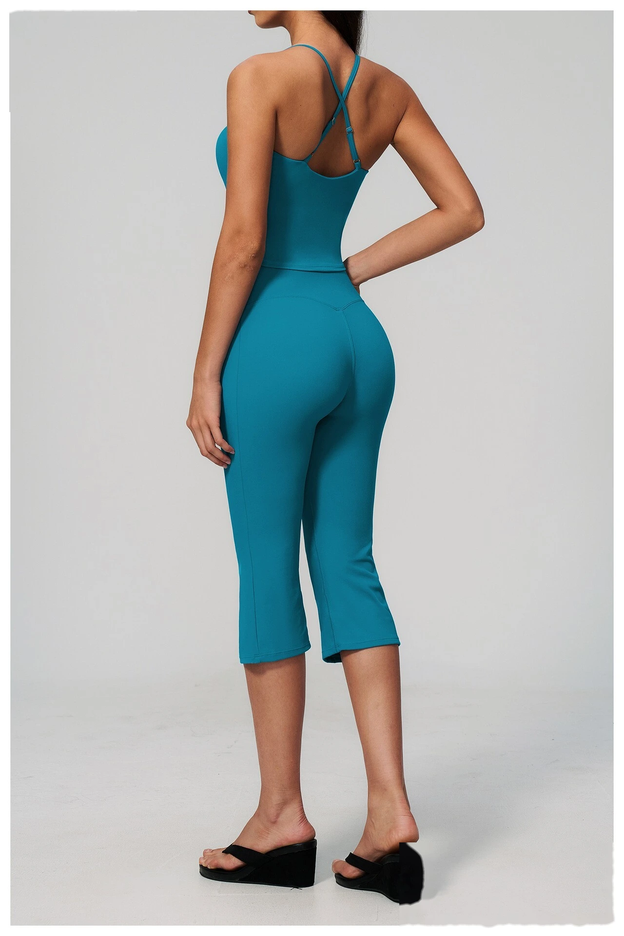 Yoga pants with creamy feeling, high waist, hips and abdomen, fitness exercise, cropped pants/yoga suit detail