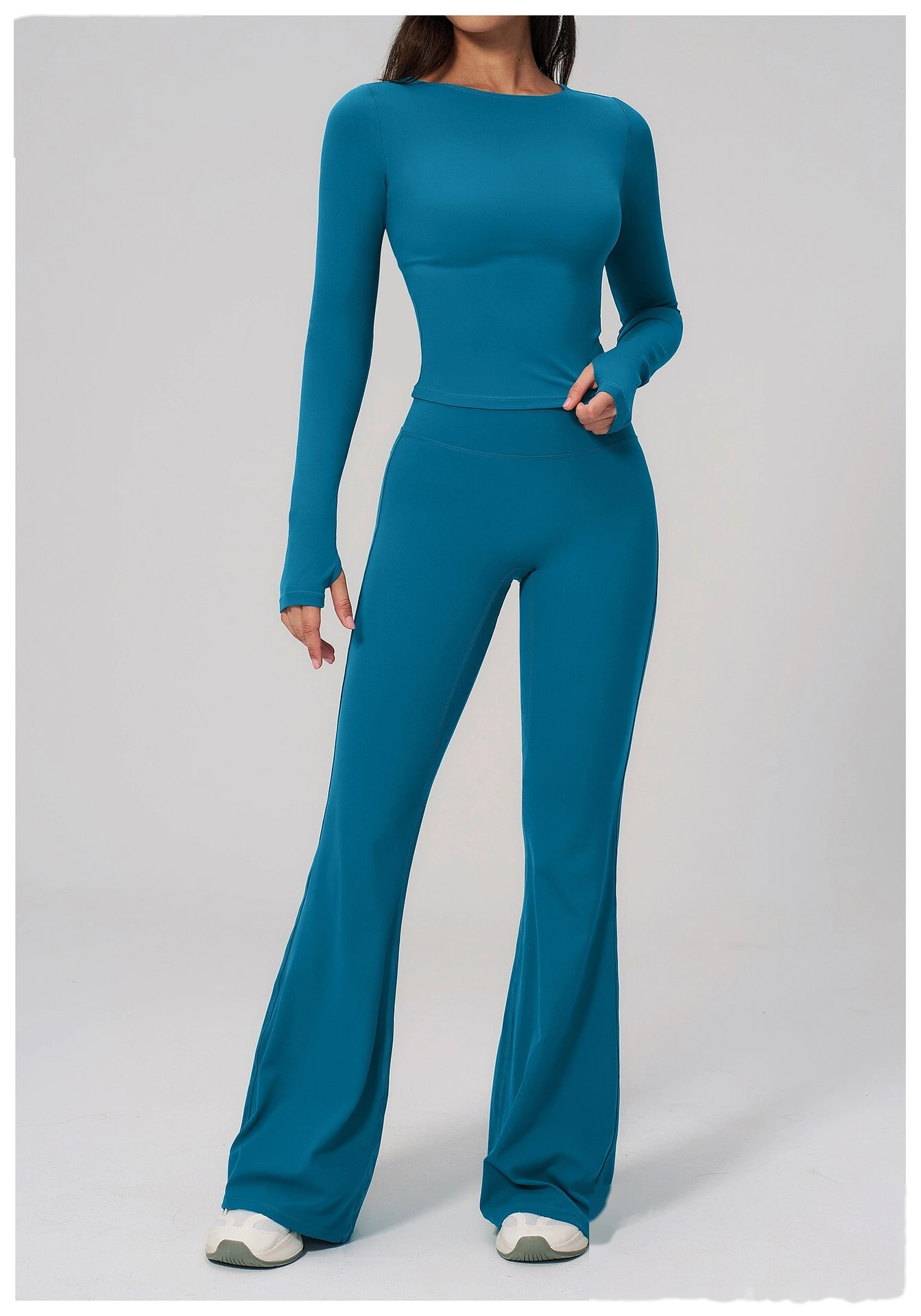 Women's Custom European Style Long Sleeve Sports Top High Waist Slim Hip Lifting Flared Pants Yoga Fitness Set detail