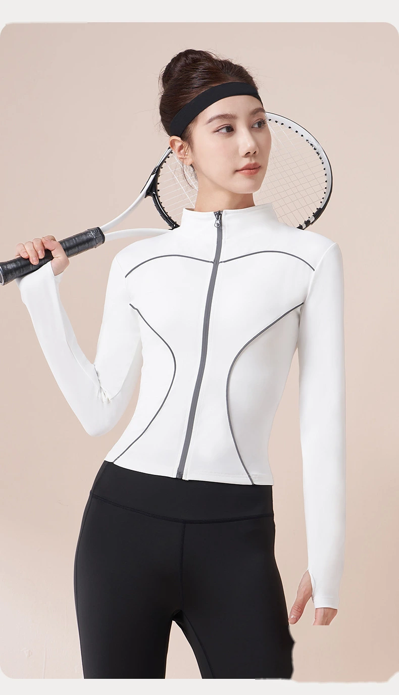 Customized ice silk cool breathable quick-drying short-sleeved T-shirt loose casual sports seamless top detail