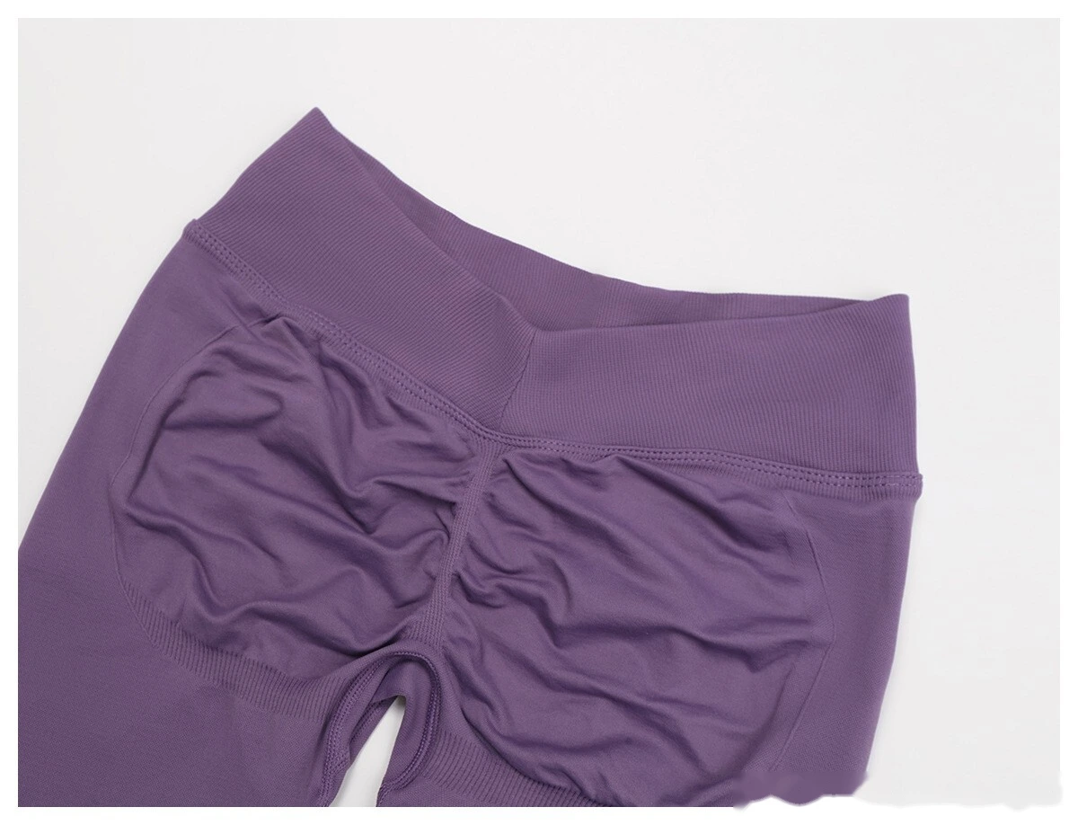 Customized seamless yoga pants V-shaped tight-fitting running quick-drying fitness pants detail