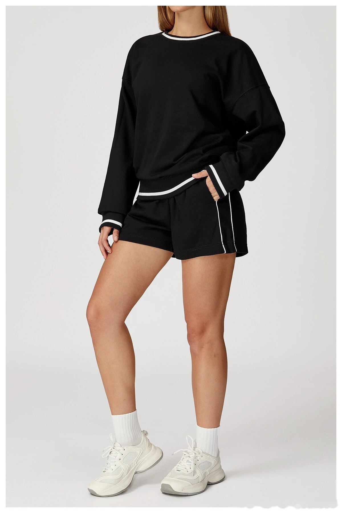 Customized contrast sports shorts, high waist, loose pocket pants, outdoor leisure and comfortable shorts. - allni detail
