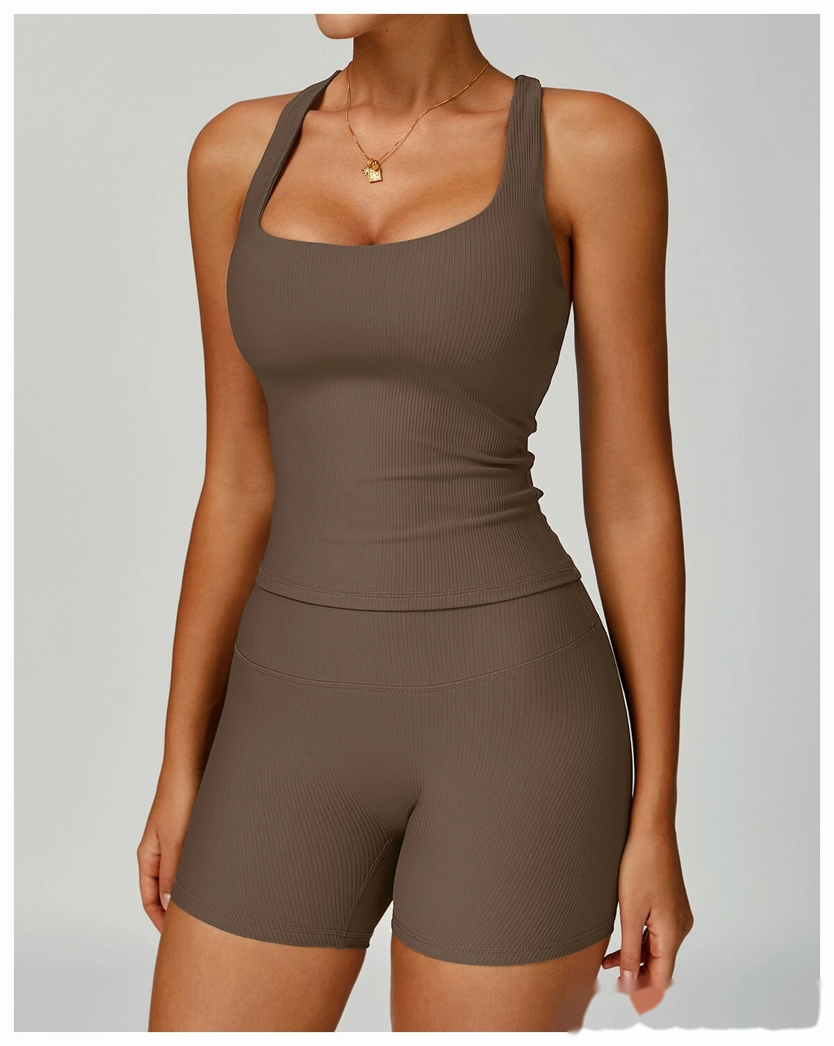Customized yoga vest tight back sports vest outdoor running fitness clothes detail