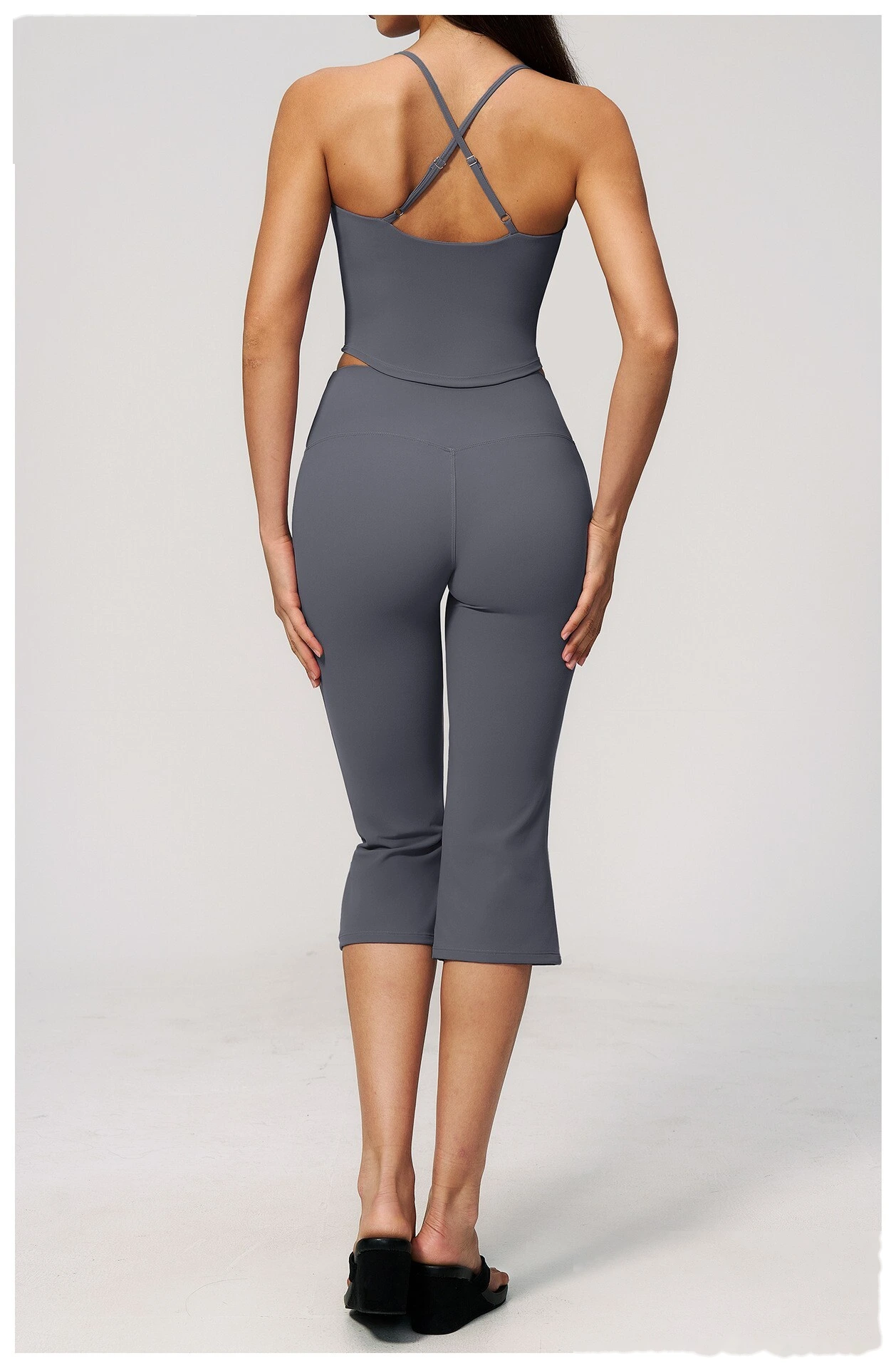 Yoga pants with creamy feeling, high waist, hips and abdomen, fitness exercise, cropped pants/yoga suit detail