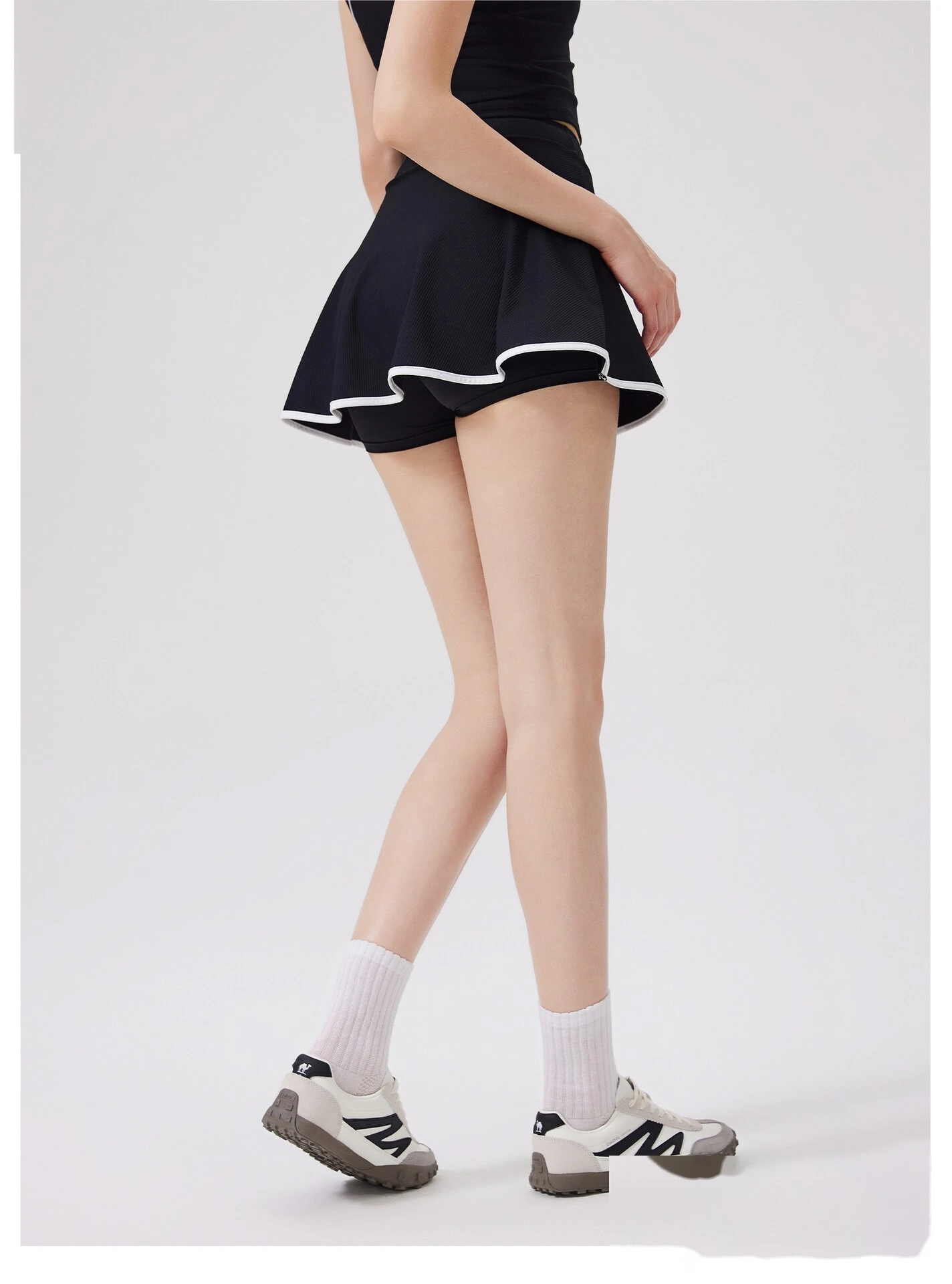 Customized quick-drying sports short skirt sports fitness yoga A-shaped short skirt sports tennis skirt detail