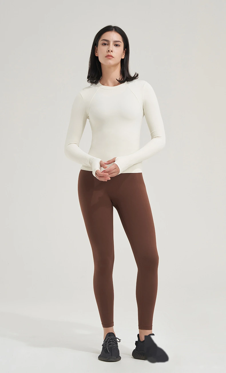 Customized yoga clothes women's running training quick-drying long-sleeved tops new fitness clothes detail