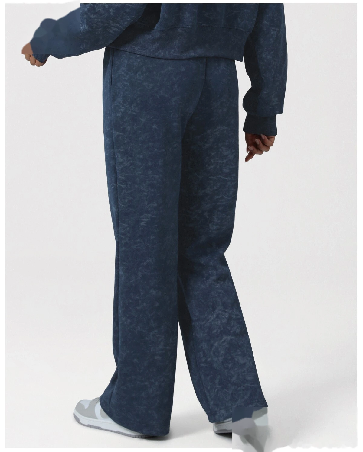 Customizable Women's Winter Yoga Pants | New Style, Loose Straight Wide-Leg, Draping Floor-Length detail