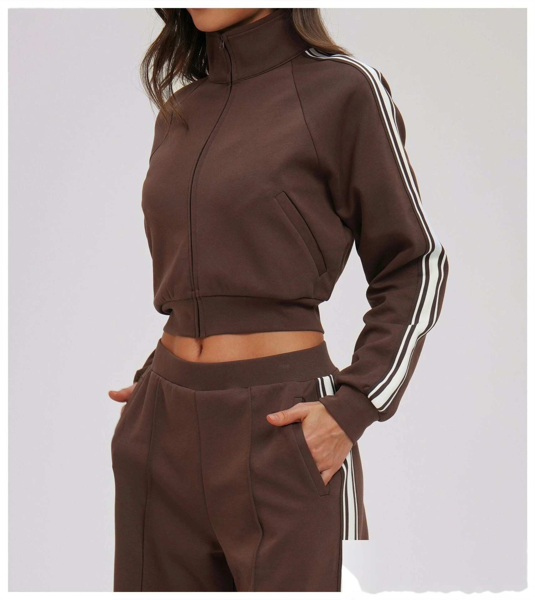 Bulk Custom Vertical Stripe Sports Pants - Loose Fit Comfortable Outdoor Running Casual Sweatpants detail