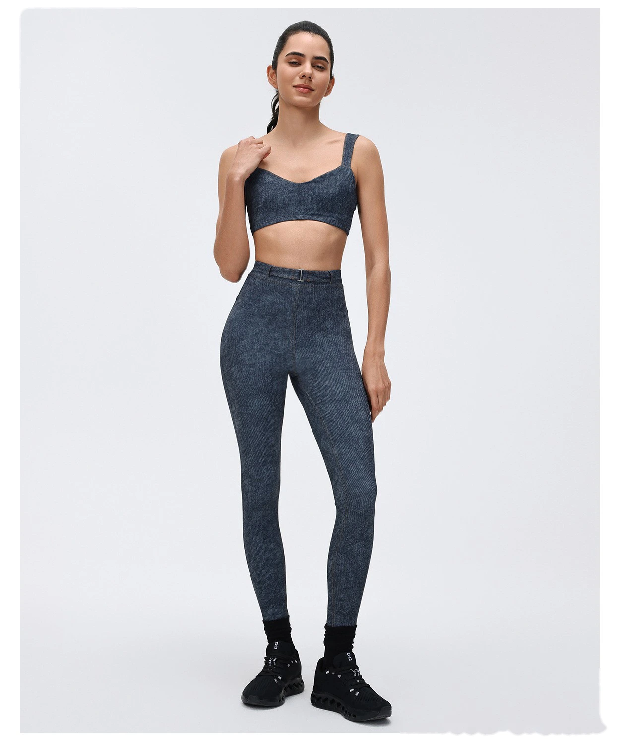 Custom Denim-Style Women's Plus Size Yoga Set - High-Waist Butt-Lifting Tight Running Fitness Pants detail