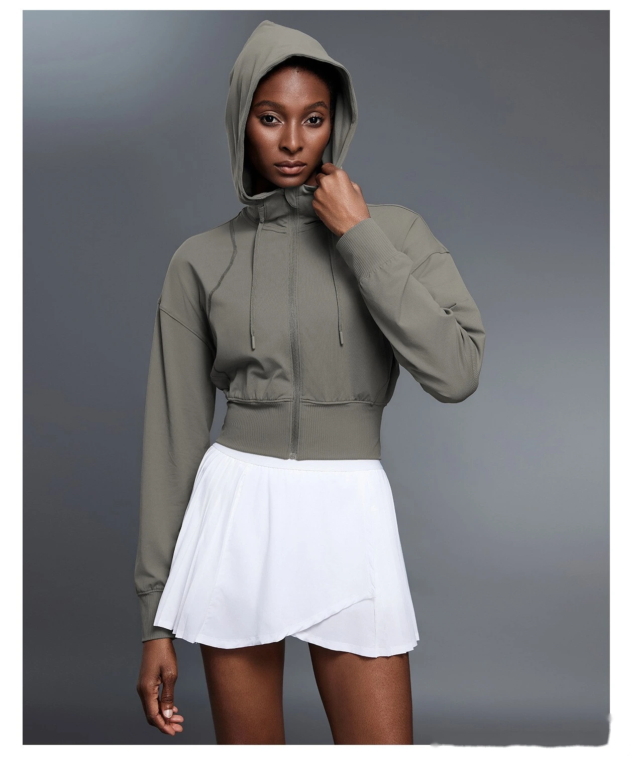 Customized hooded sports coat short waist cardigan long sleeve top yoga fitness clothes for women detail