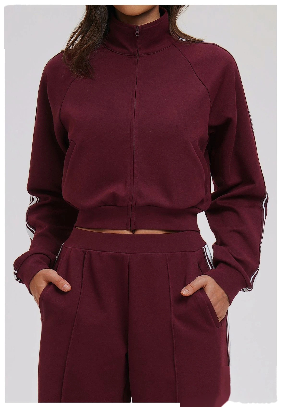 Custom Color Block High-Neck Sports Hoodie - Windproof Zipper Pocket Outdoor Running Jacket detail