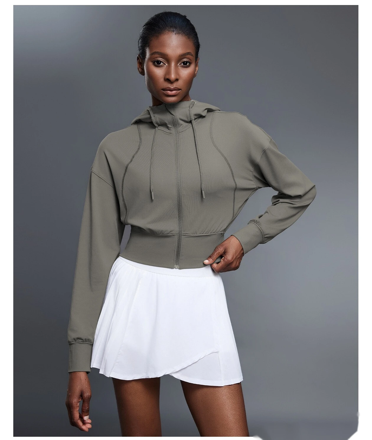 Customized hooded sports coat short waist cardigan long sleeve top yoga fitness clothes for women detail