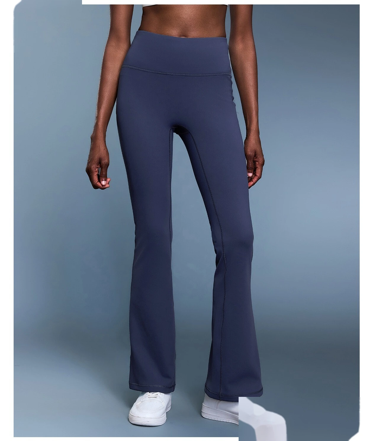 Custom-made women's autumn and winter velvet warm elastic micro-pants with abdomen slimming exercise yoga pants detail