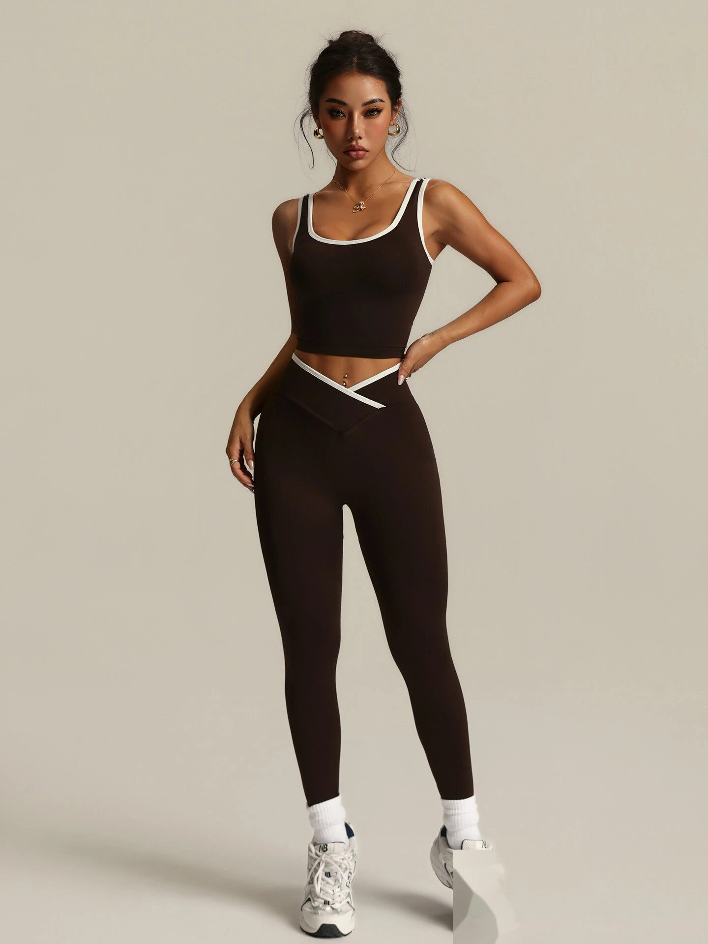 Custom Tight Yoga Fitness Set - Color Block Cross High-Waisted Leggings & Sports Bra detail