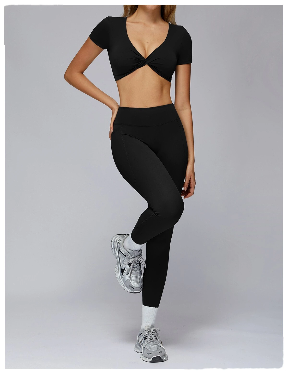 Custom twisted yoga bra tight-fitting quick-drying yoga clothes women's outdoor running fitness sports bra detail